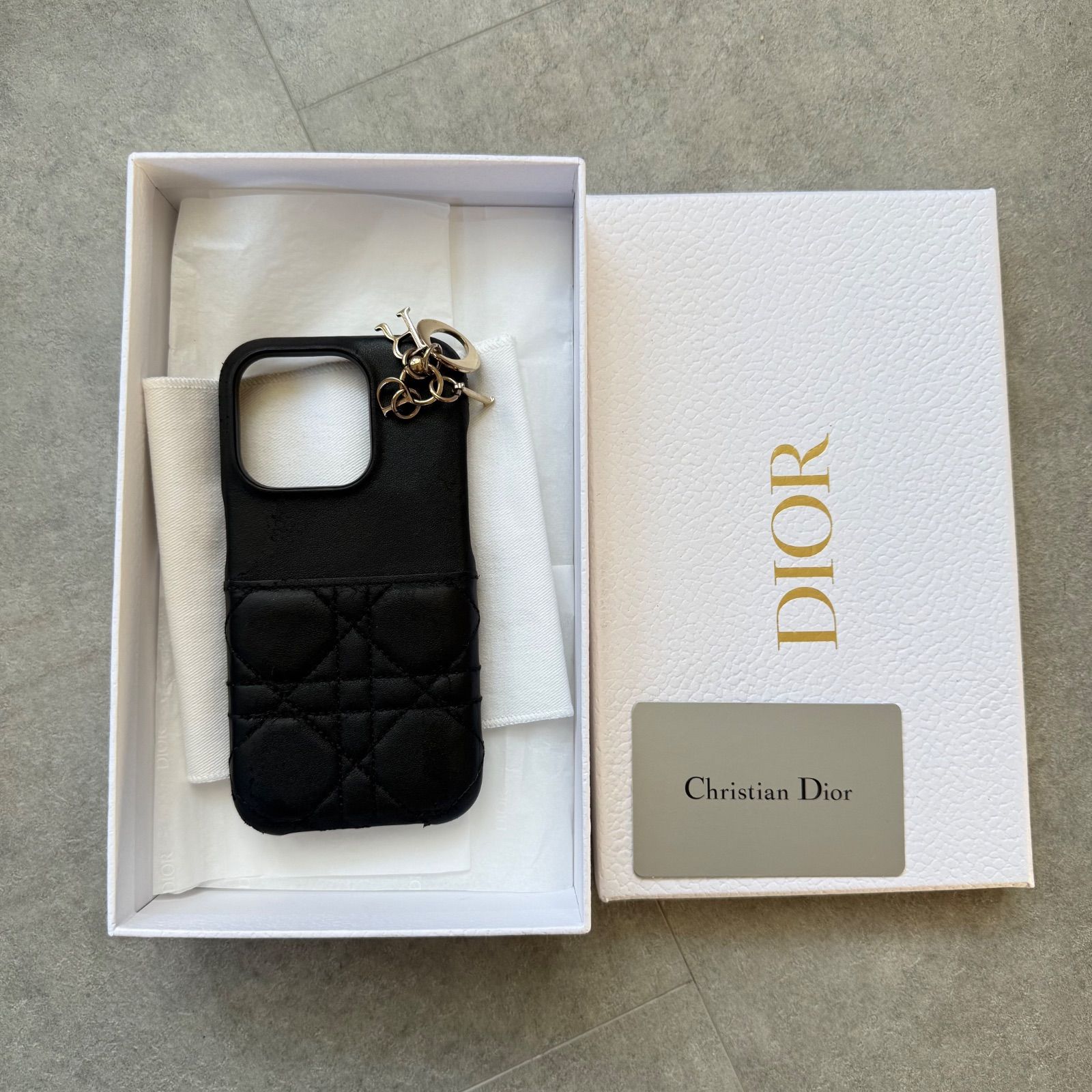 Christian Dior クリスチャンディオール Lady Dior iPhone14pro ケース