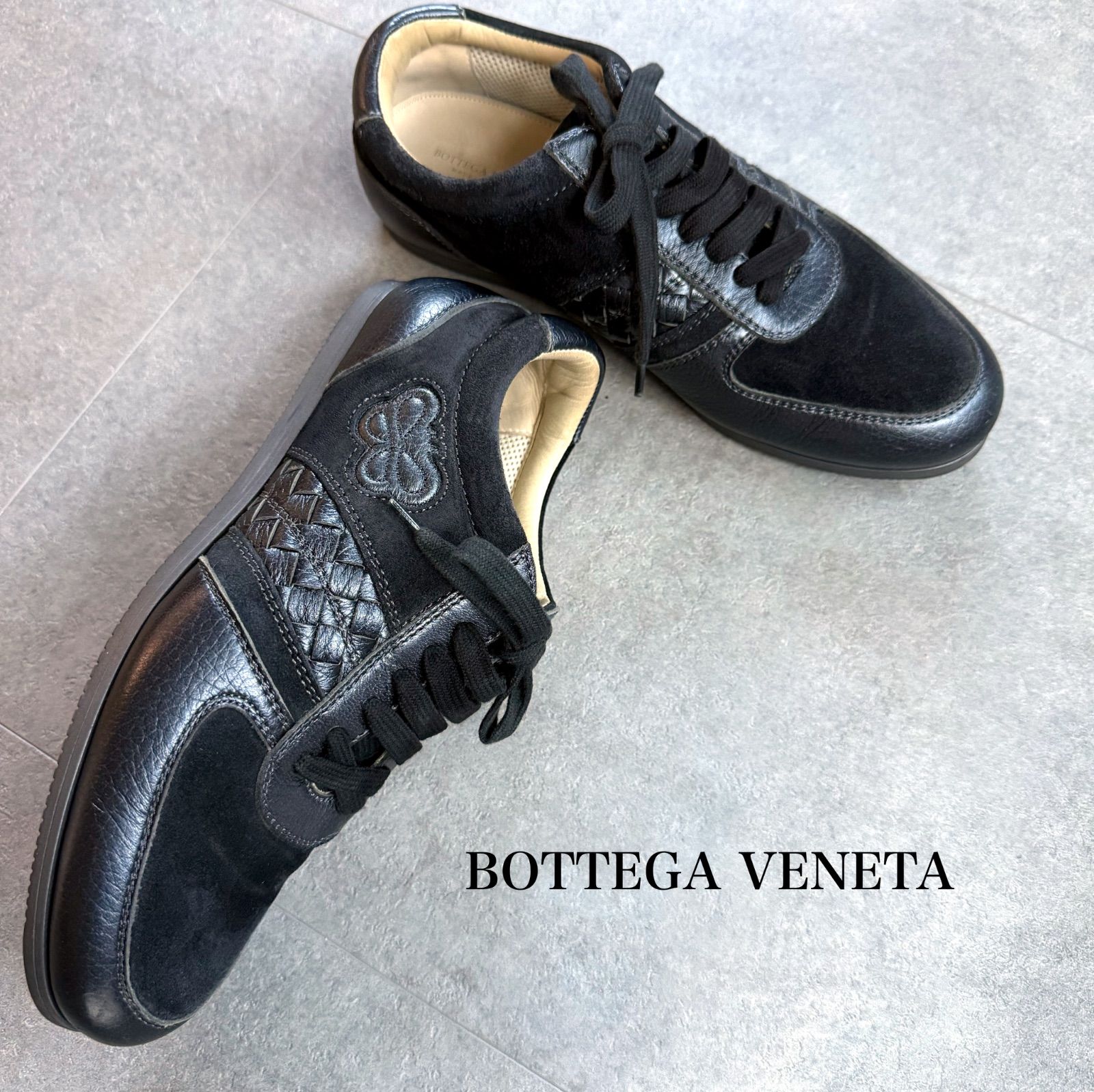 BOTTEGA VENETA ボッテガヴェネタ イントレチャート バタフライ