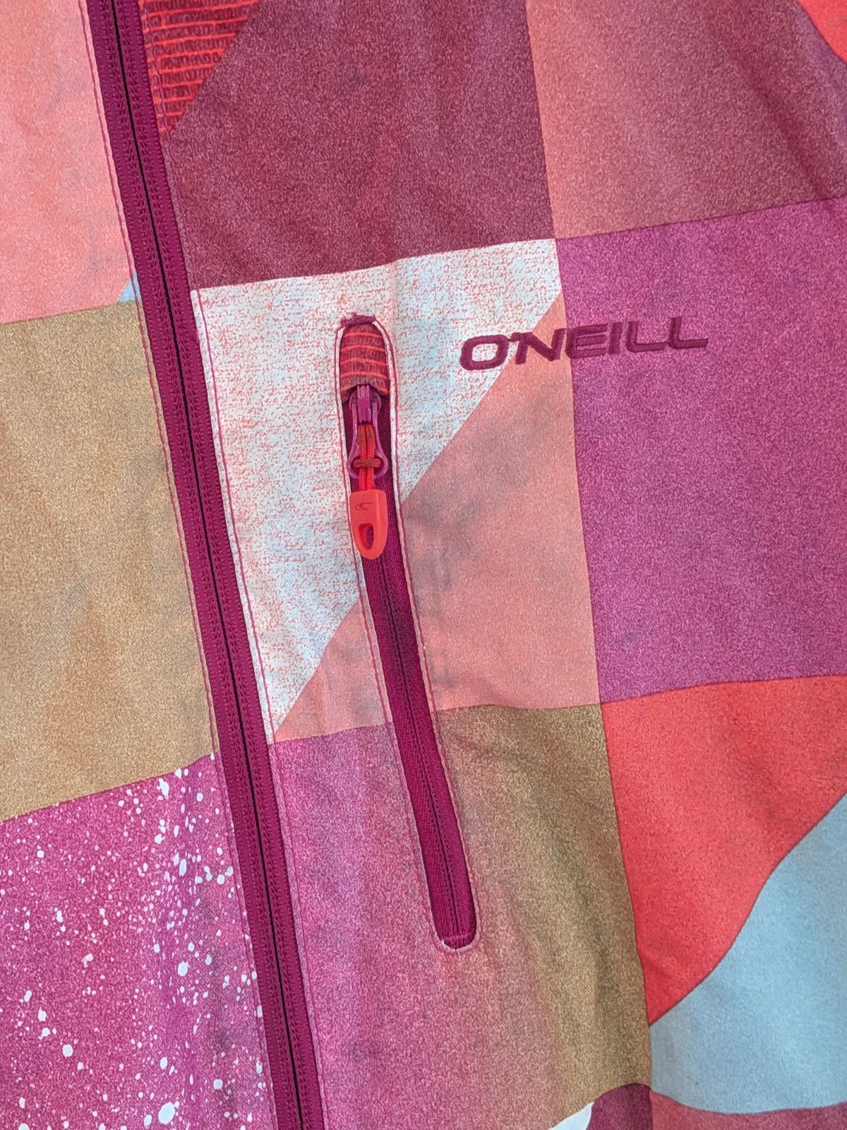 オニール レディース スノーボードウェア ジャケット スノーボード ピンク L 楽天市場】35%off 送料無料 スノーウェア ROXY ロキシー レディース