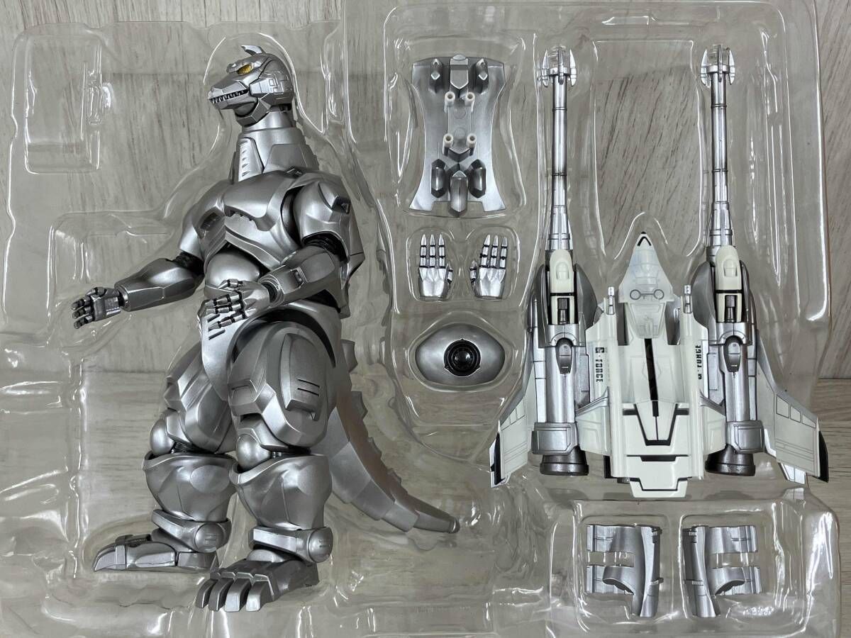 S.H.MonsterArts スーパーメカゴジラ 魂ウェブ商店限定 ゴジラvs