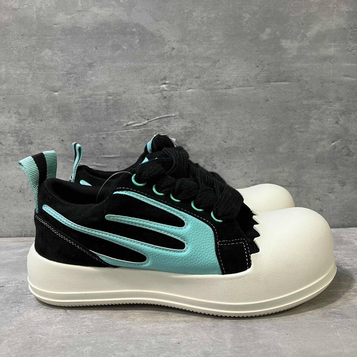 RHIME × CASANOVA VINTAGE ⭐︎レディーススニーカー新品 RHIME × CASANOVA VINTAGE 美品 スニーカー ASTROPOD Sneaker サイズ