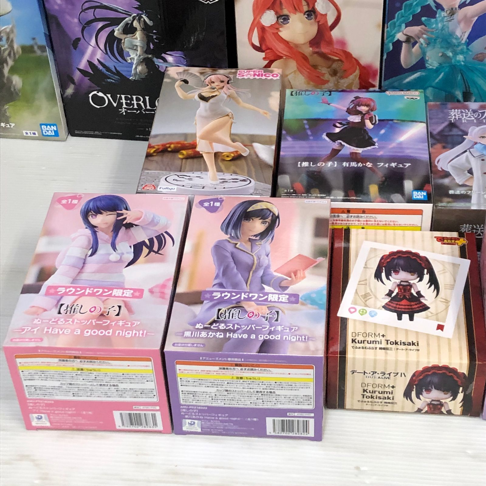 美少女系フィギュア32個まとめ売り　初音ミク　ウマ娘　アルベド　猫猫　リコリコ 美少女系フィギュア32個まとめ売り 初音ミク ウマ娘 アルベド 猫猫