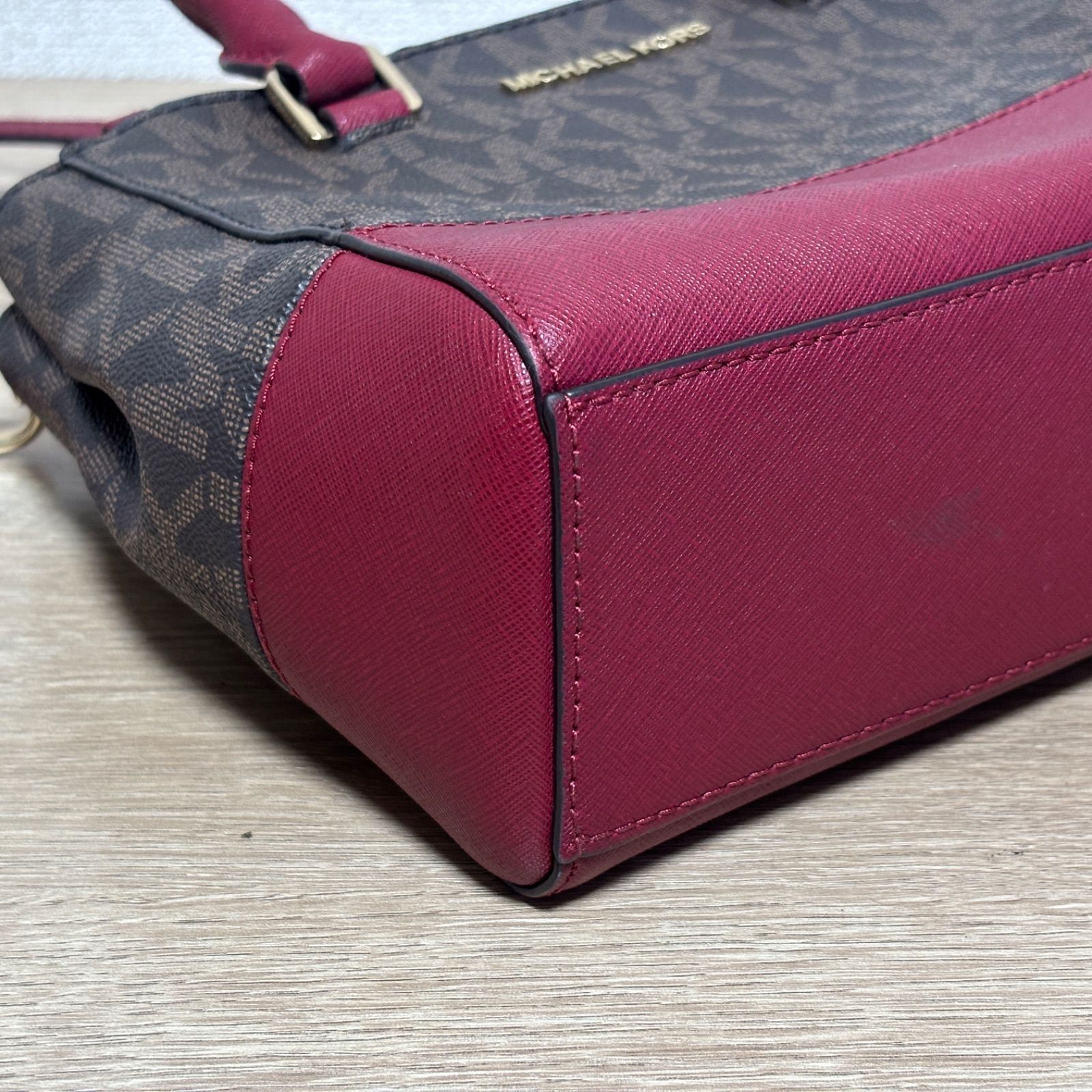 MICHAEL KORS マイケルコース MK シグネチャー ハンドバッグ