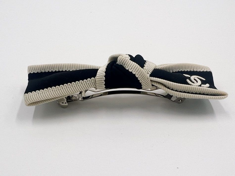 CHANEL シャネル ボウ バレッタ ヘアクリップ 髪留め リボン バイ