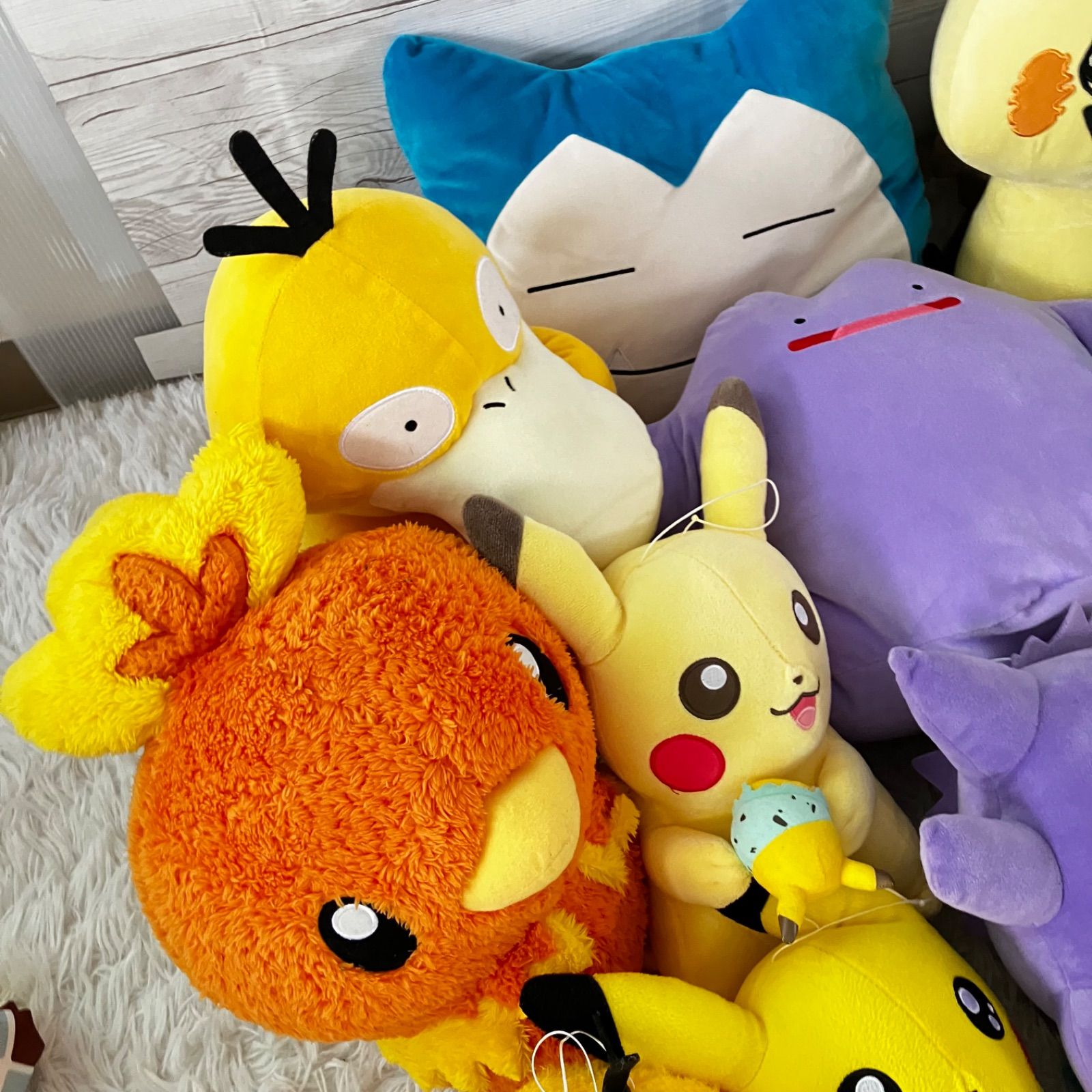【タグ付き新品】　ポケモン　ぬいぐるみ　ブランケット　18点　まとめ売り ポケットモンスター ぬいぐるみ 大量まとめ売り 18点セット タグあり
