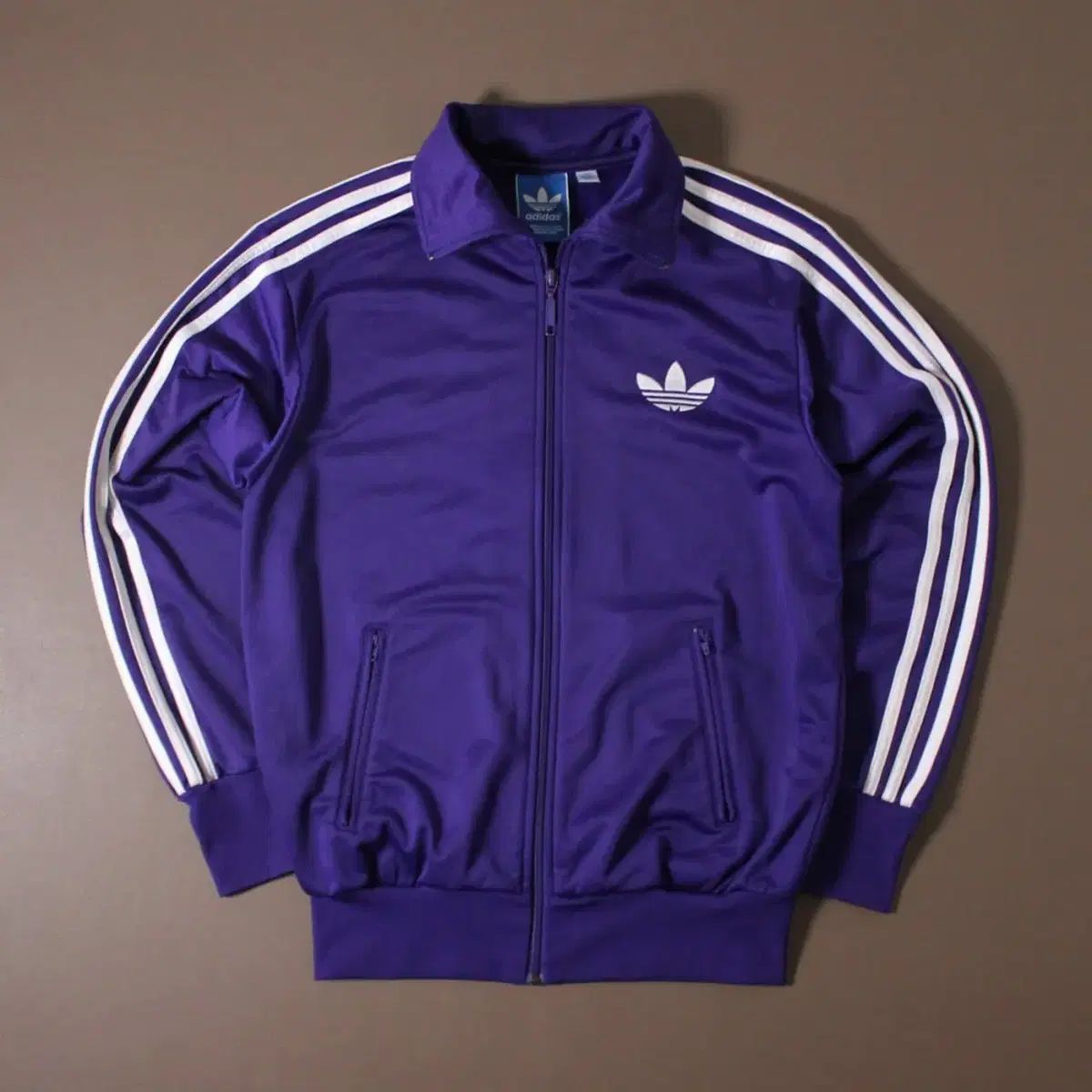 アディダス ファイヤーバード パープル トラックジャージ セットアップ