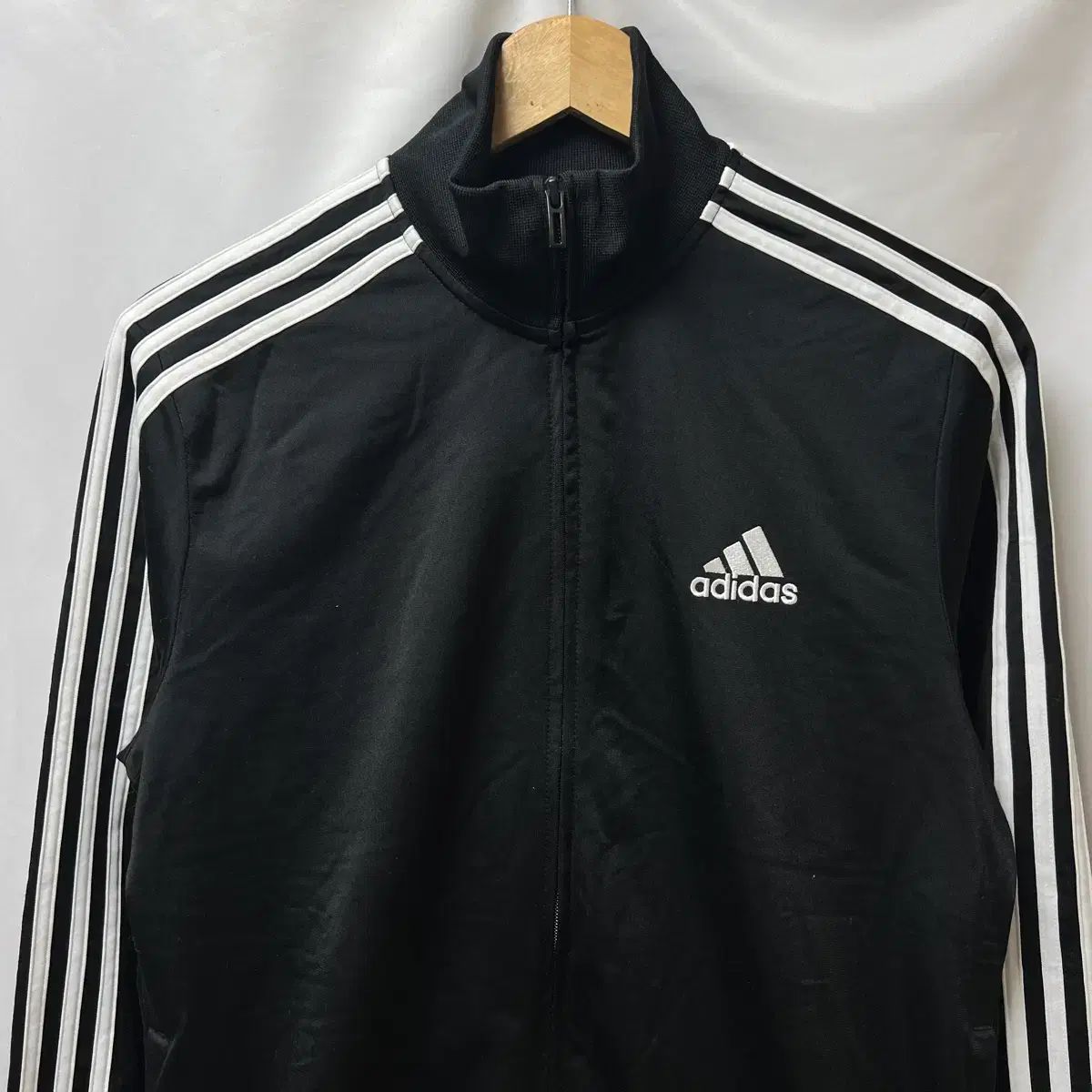 正規品/L adidas 3本線 ブラック トラックジャージ (ヨーロッパ