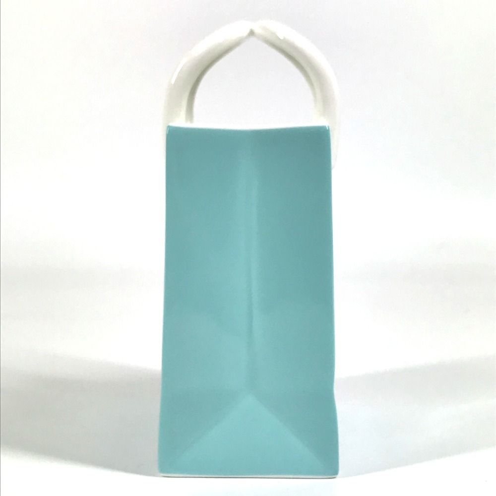 Tiffany & Co. ショッピングバッグ型小物入れ TIFFANY&Co. ティファニー 小物入れ ショッピングバッグ型 ロゴ 陶器