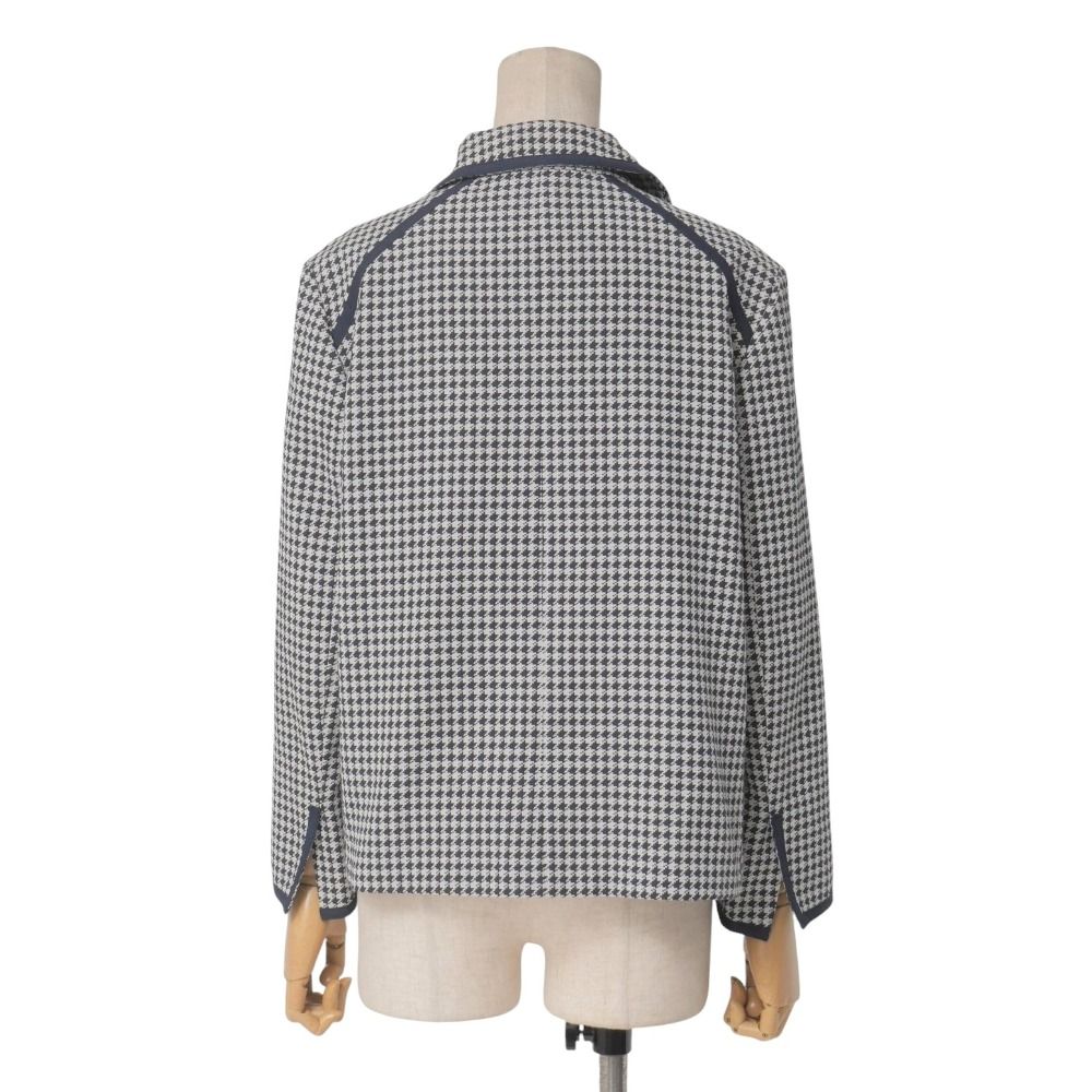 □美品□MAX MARA マックスマーラ ジャケット サイズ42 白タグ ダブル