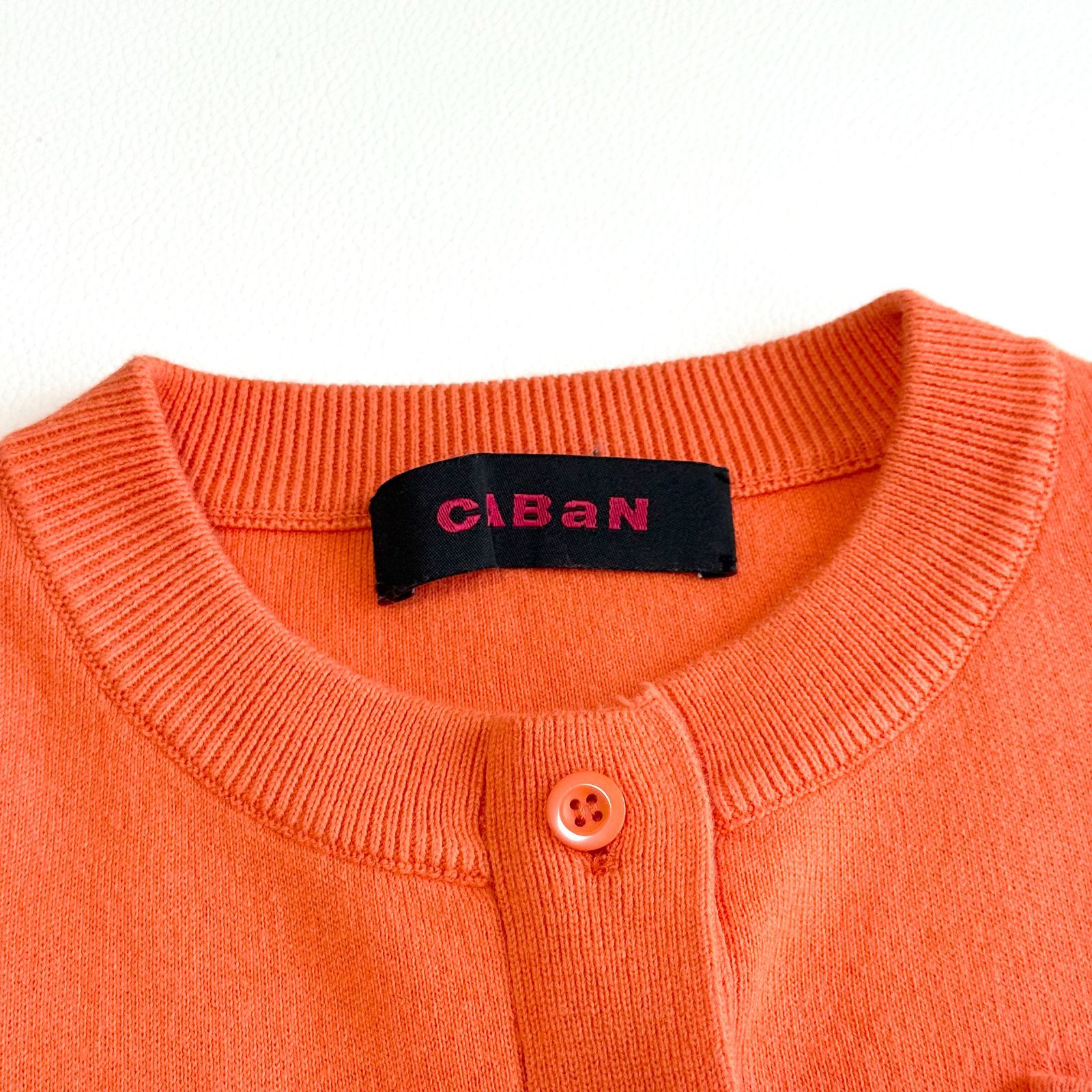 CABaN コットンカシミヤ クルーネックニット　人気カラーオレンジ CABaN コットンカシミヤ クルーネックプルオーバー（ニット/セーター