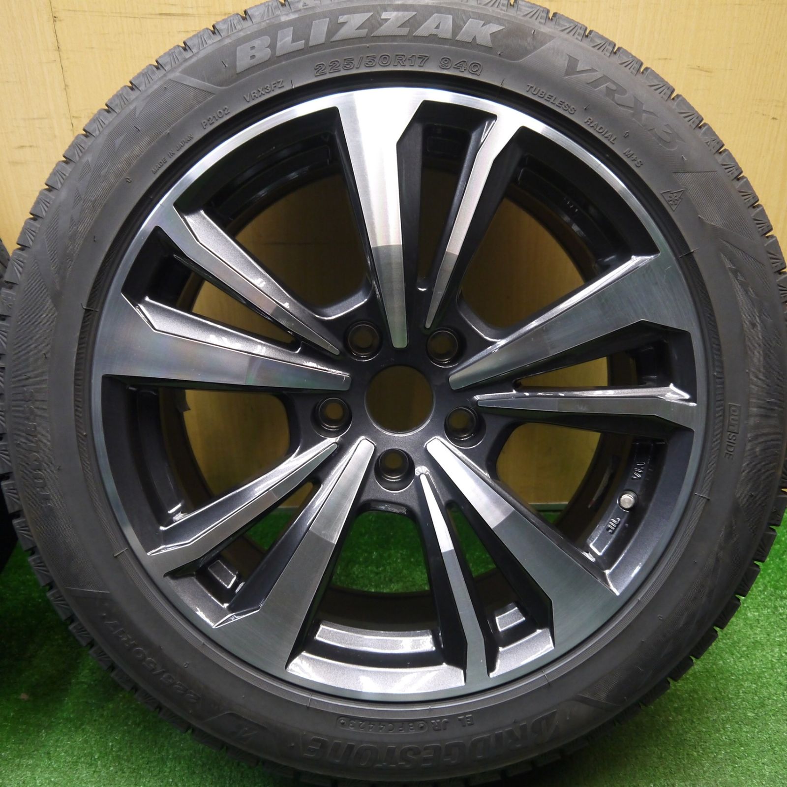 バリ溝！23年！キレイ！9分☆BMW 等 smartline 365 225/50R17 