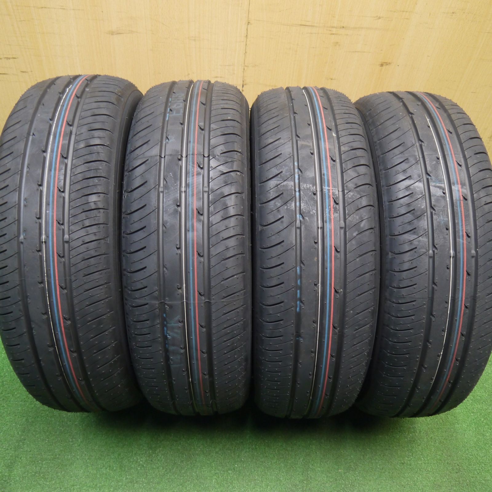 新車外し！25年☆185/65R15 トーヨー ナノエナジー J64 タイヤ 15 