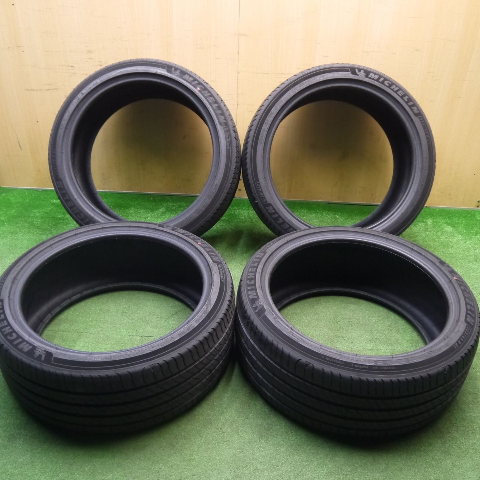 新車外し 25年 235 45 R 21 ミシュラン e PRIMACY eプライマシー 21インチ タイヤ クラウン スポーツ クロスオーバー 等 ノタ