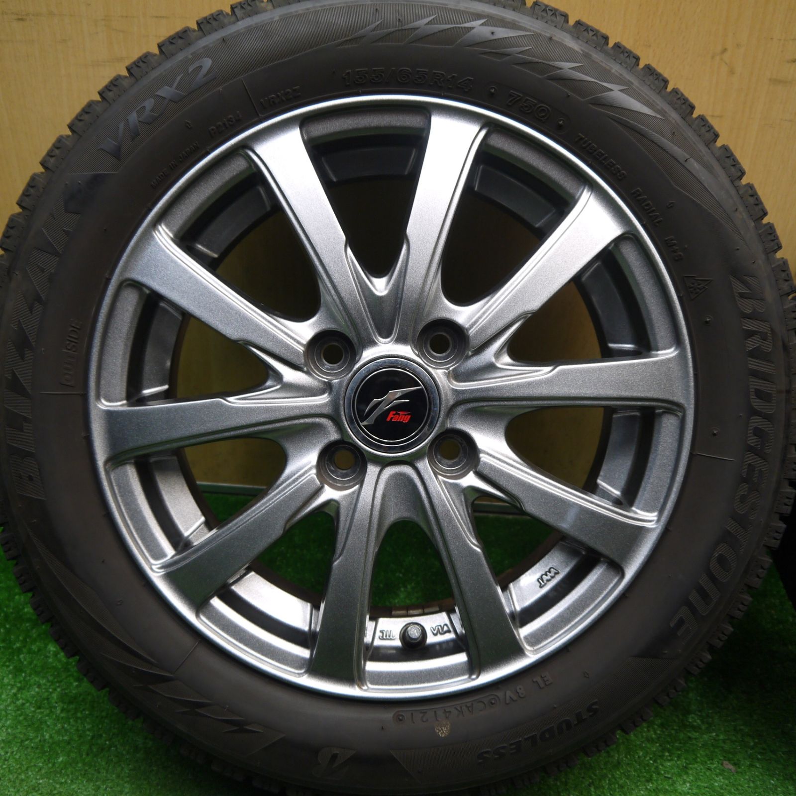 キレイ！21年☆スタッドレス 155/65R14 ブリヂストン ブリザック VRX2 