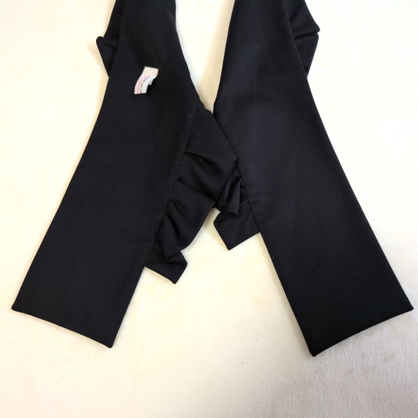 ネネCOMME des GARÇONS フリル ブラックベスト S ネネ様専用COMME des GARÇONS フリル ブラックベスト S - メルカリ