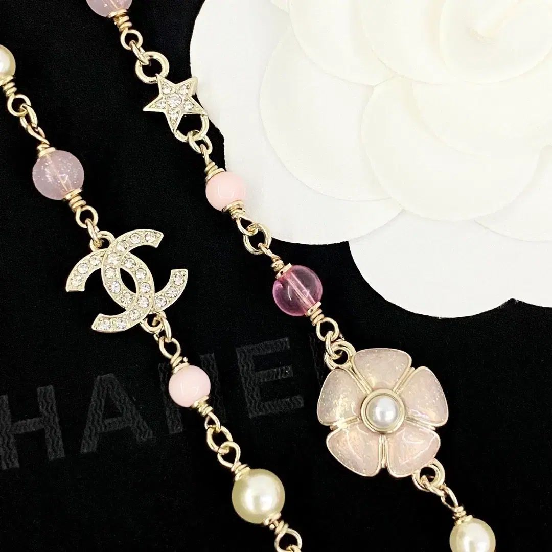 4日までの出品 CHANEL シャネル ネックレス 正規品 4日までの出品 CHANEL シャネル ネックレス 正規品 210.jpg