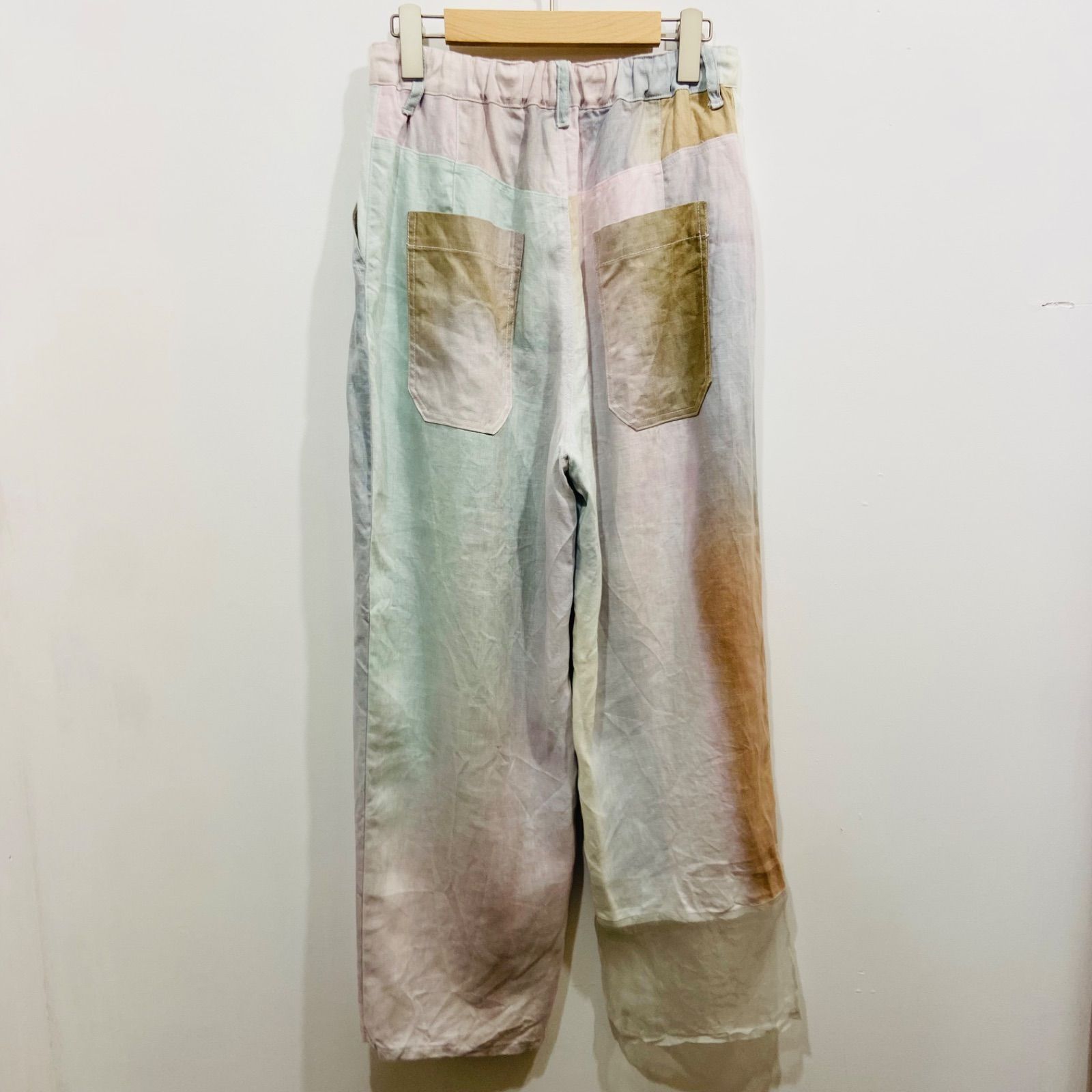 松田唯 テキスタイルブランド YUI MATSUDA 2タック 手染め マルチカラー 総柄 イージーパンツ シアー素材切り替え 日本製 み