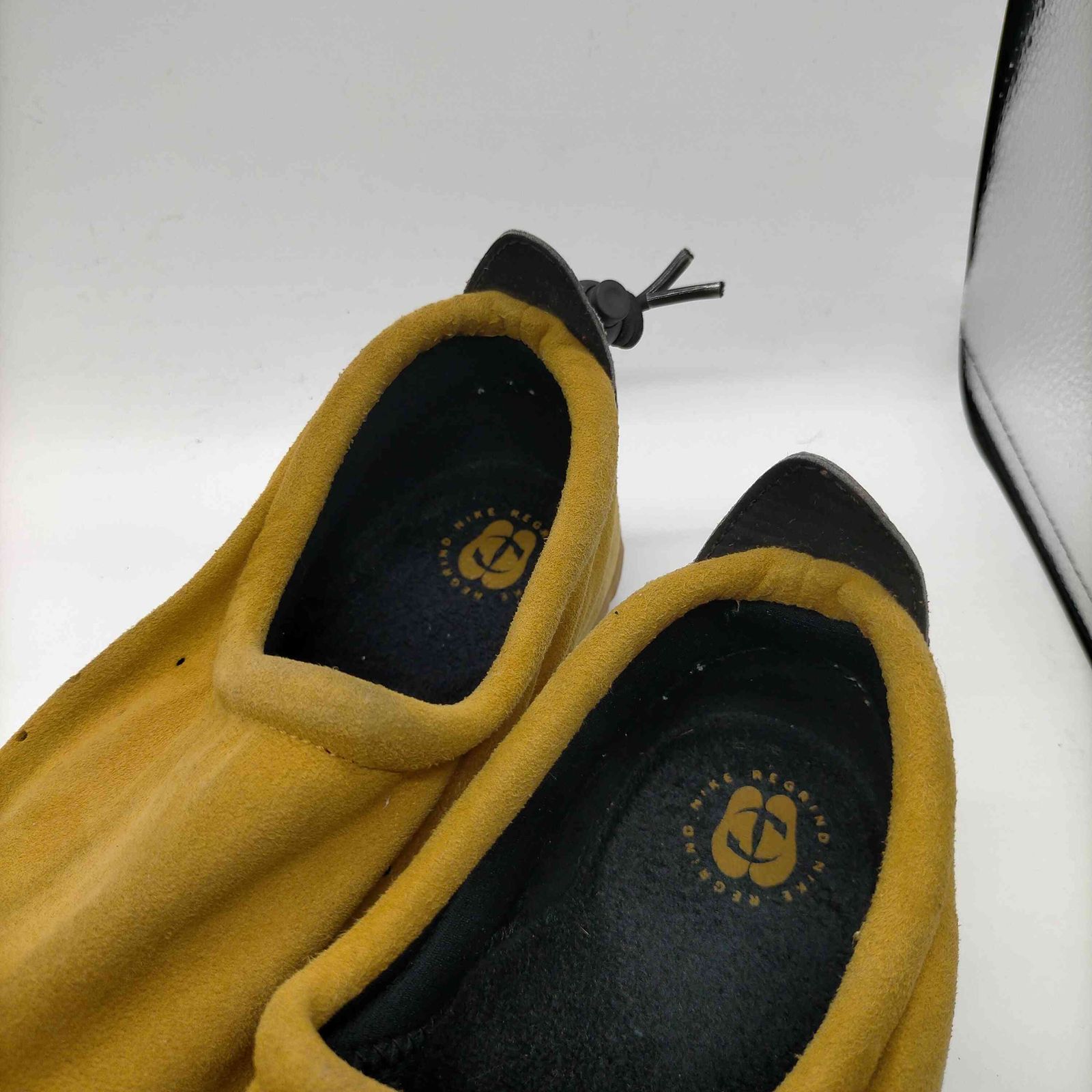 スリッポン スニーカー