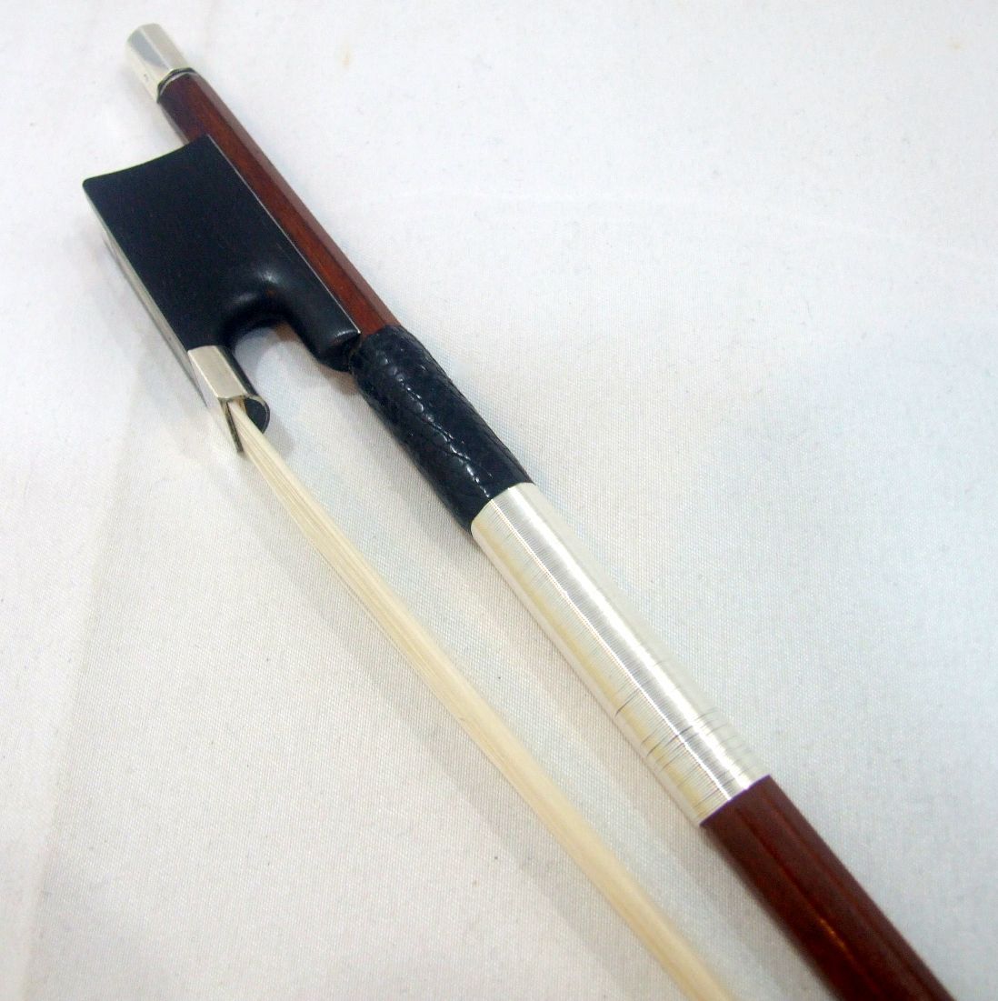 ドイツ製 バイオリン 弓 フェルナンブーコ 4/4 *Alfred Knoll* BOW