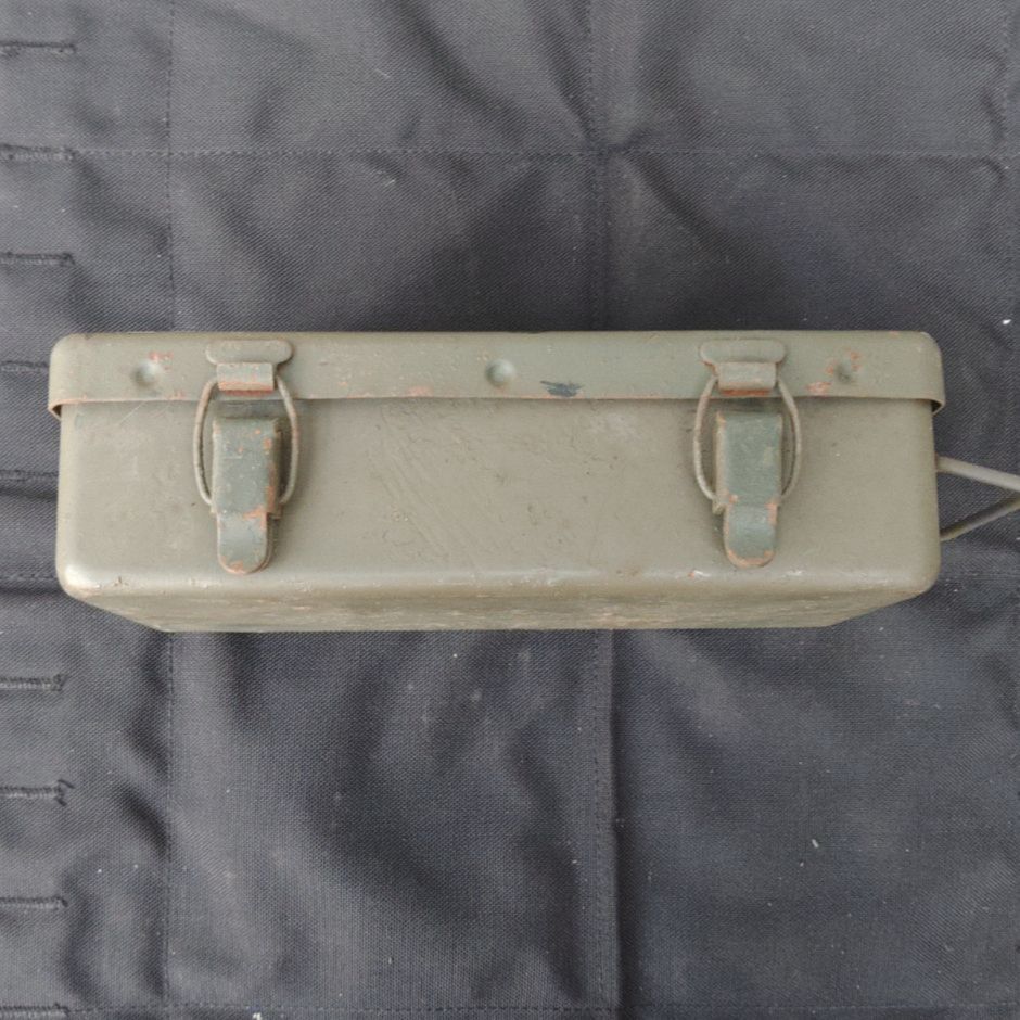 フランス軍実物】 FIRST AID KIT CASE メディカルケース - メルカリ