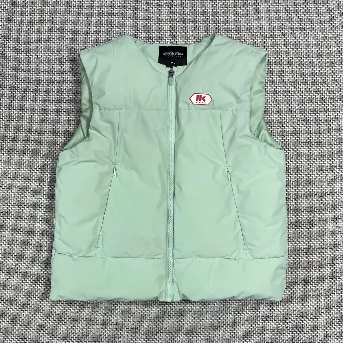 キッズトップスアウター Indigo BANG キッズオリジナル ダウン ベスト