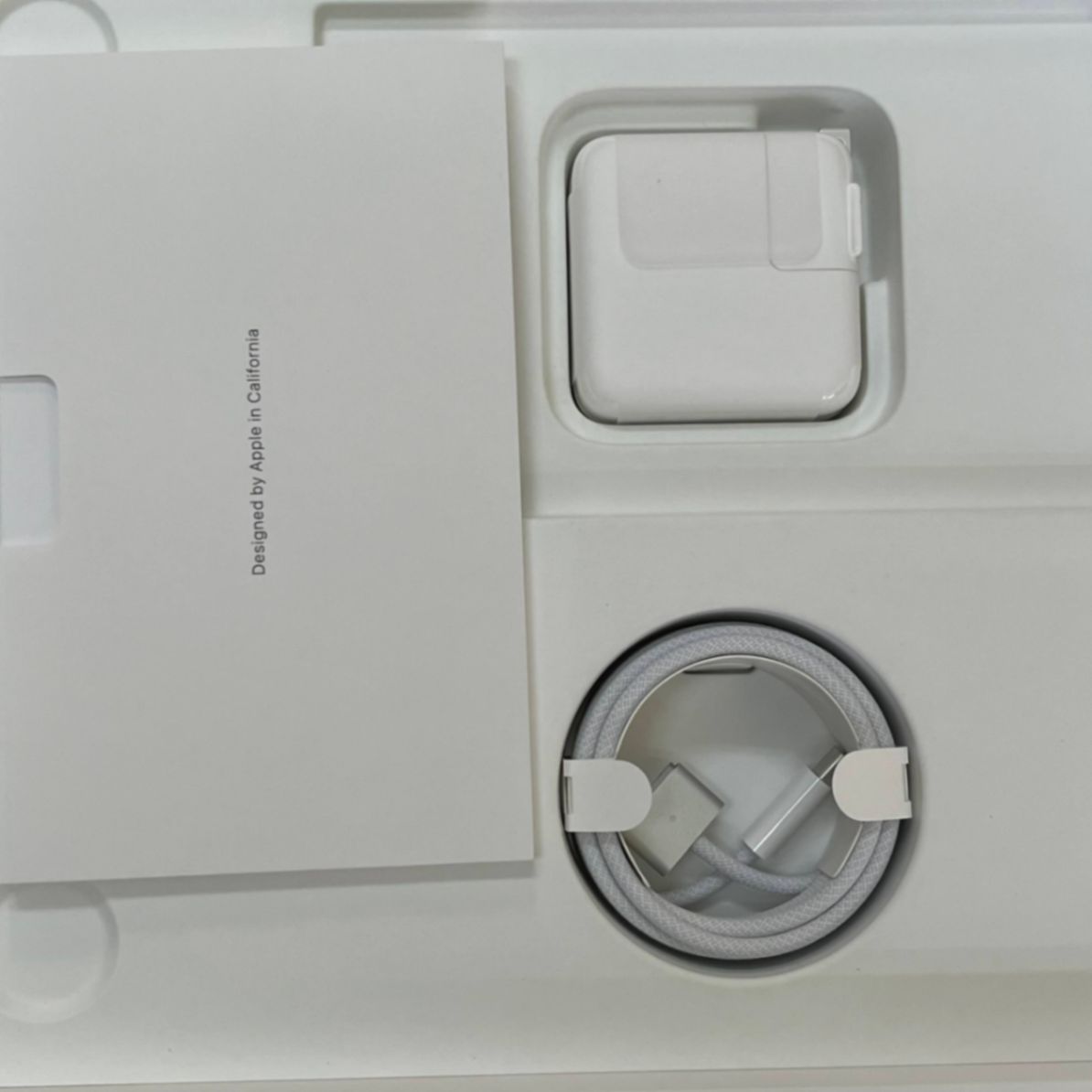美品 MacBook Air M4 13