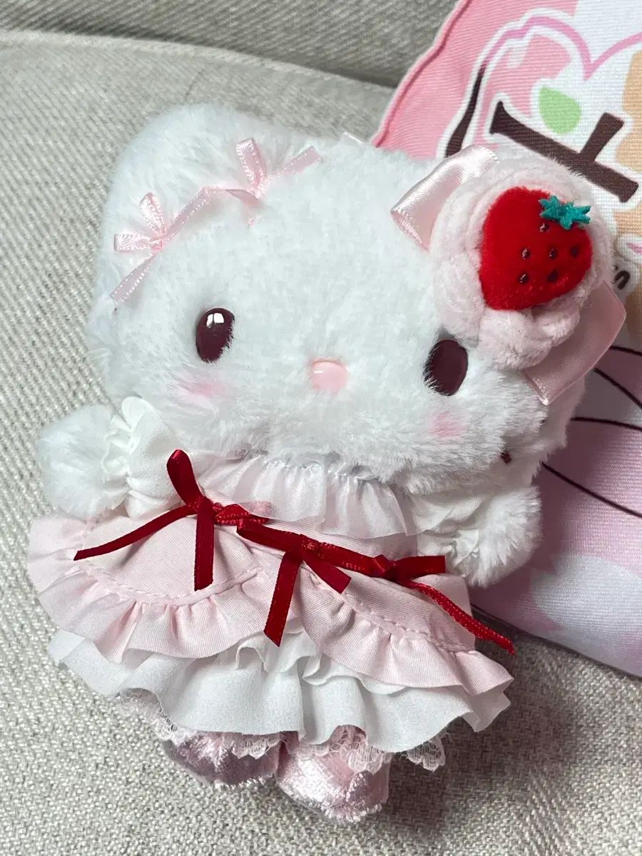 ハローキティ ぬいぐるみ キーホルダー ケーキショップ いちごショート