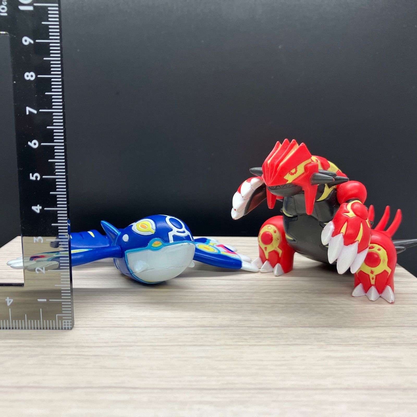 ポーズフィギュア ゲンシカイオーガ ゲンシグラードン 【A-4 ポケモン