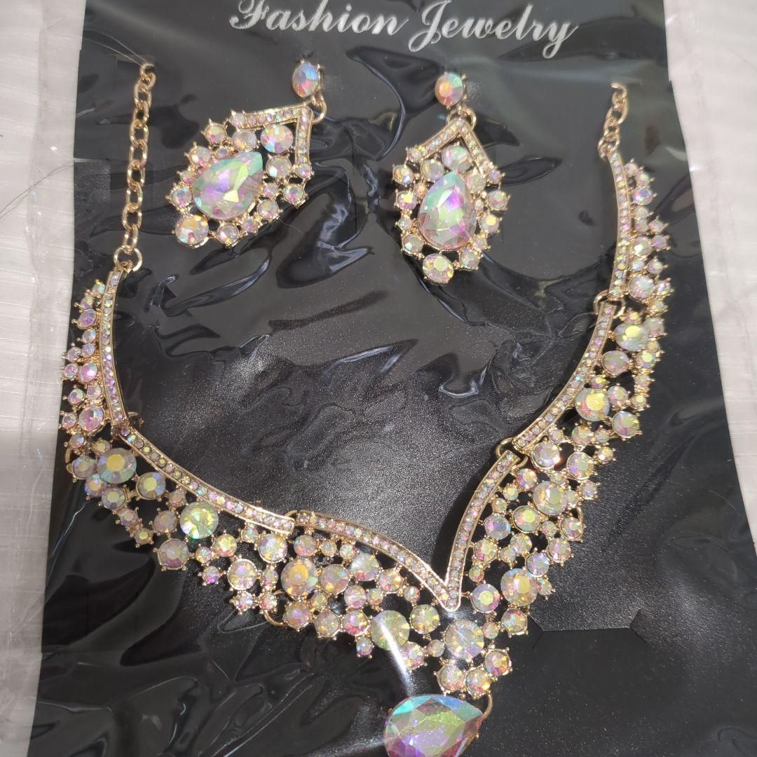 社交ダンス　ラインストーンオーロラ　 華やかな輝きのネックレス 社交ダンス ラインストーンオーロラ 華やかな輝きのネックレス