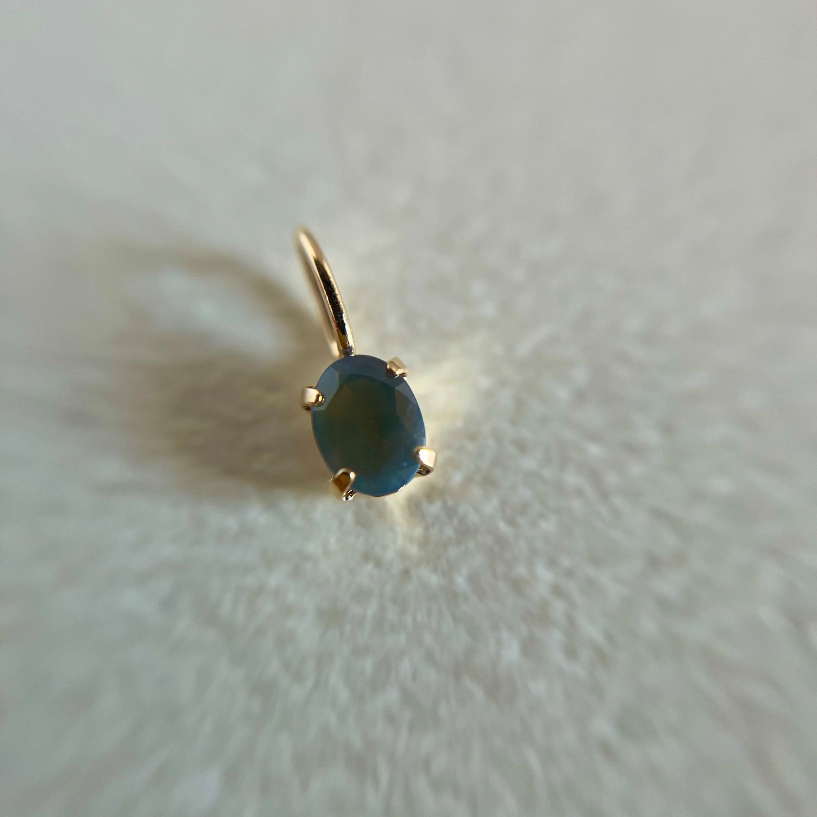 K18 天然石アレキサンドライトoval希少 レア ペンダントトップ