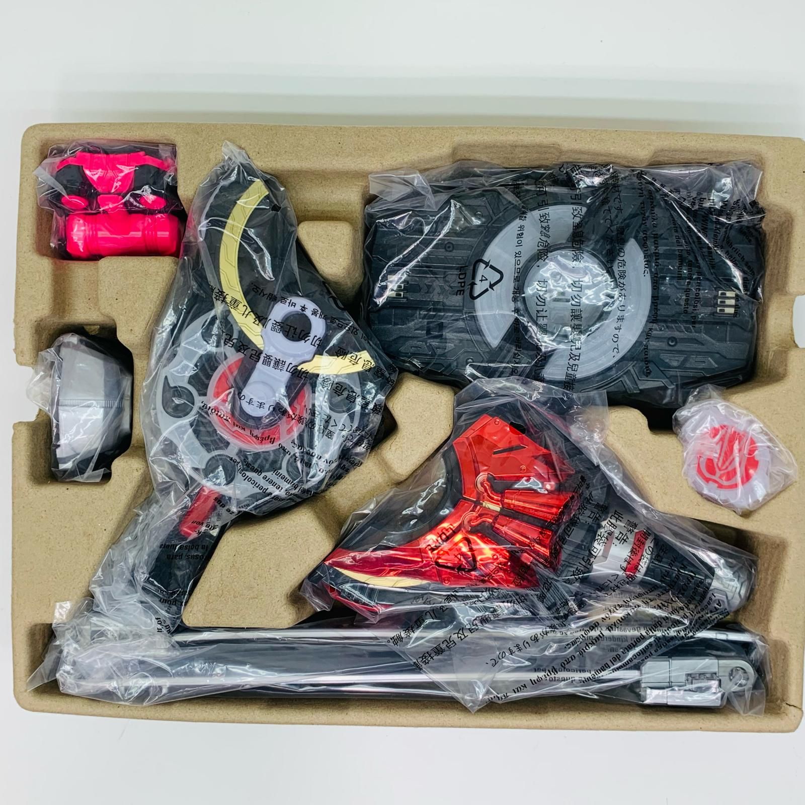 飾磨店】 中古 仮面ライダーギーツ デザイアドライバー 変身ベルトDX
