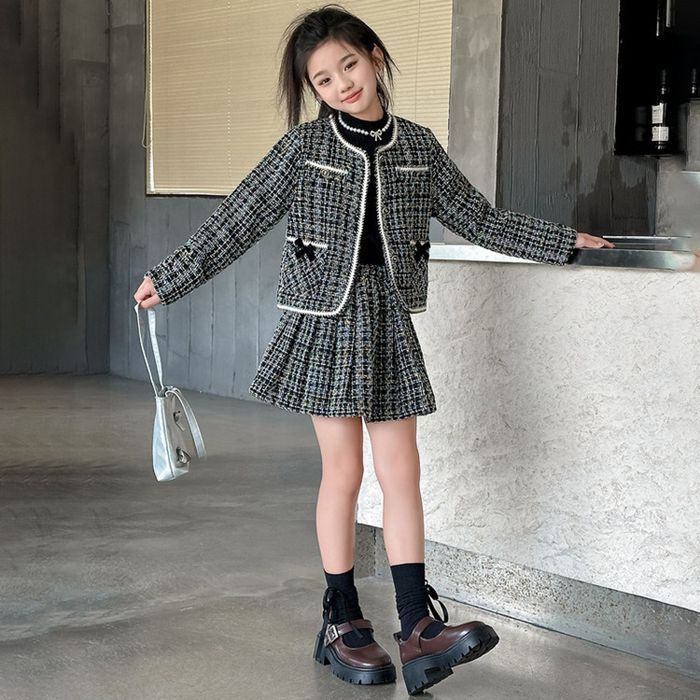 卒園式 入学式 卒業式 スーツ 未使用 女の子 上下2点セット 卒園式