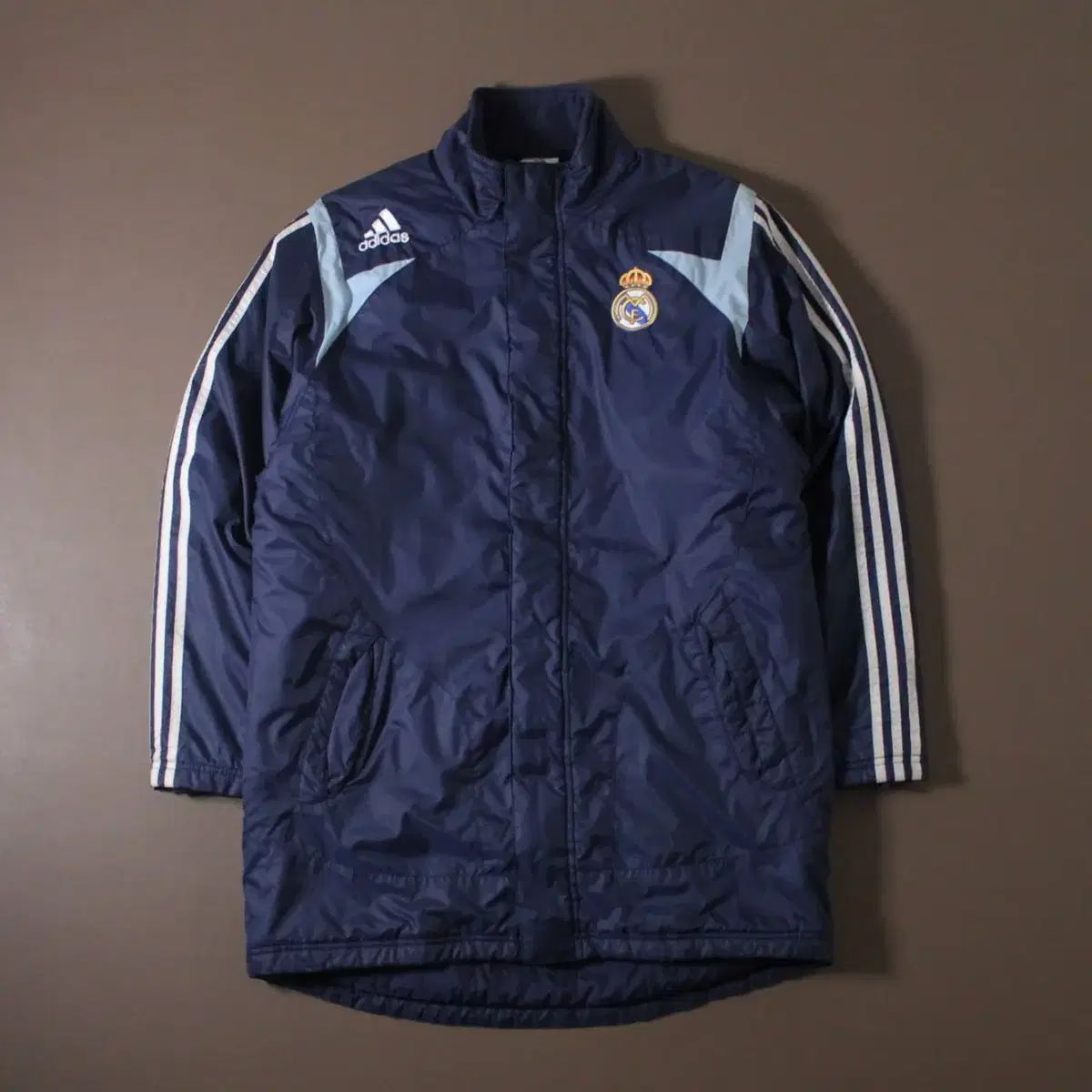 adidas アディダス レアルマドリード 起毛 ダウンジャケット ロング丈