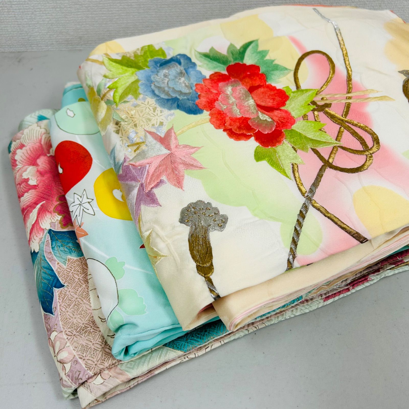 振袖 着物 正絹 3着 振袖まとめ売り リメイク材料 m-774 - メルカリ