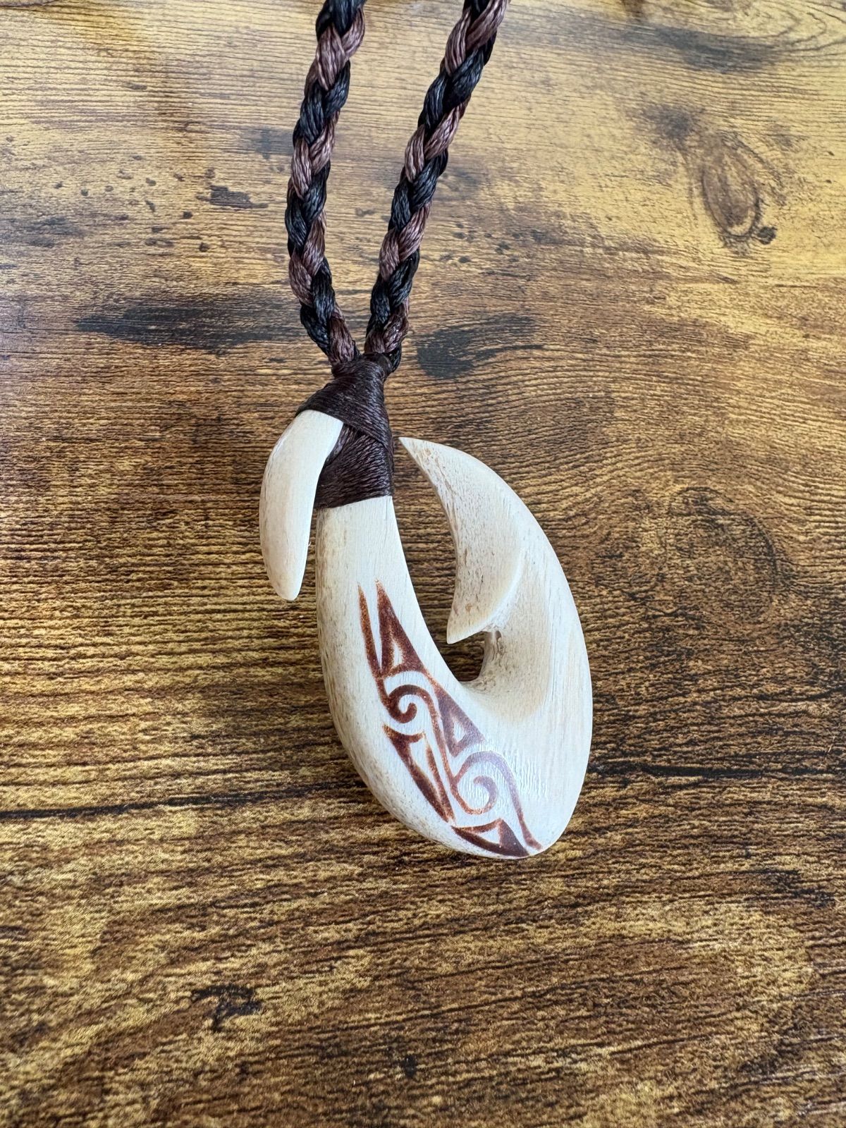 ボーンカービングネックレス(sw84)Mサイズ マッコウ - メルカリ
