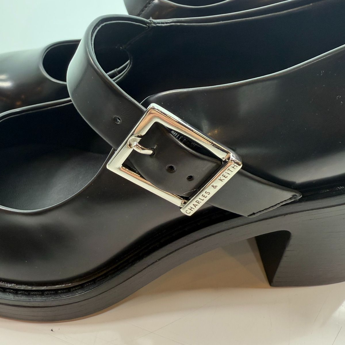 チャールズアンドキース Charles&Keith Hester へスター メリー 