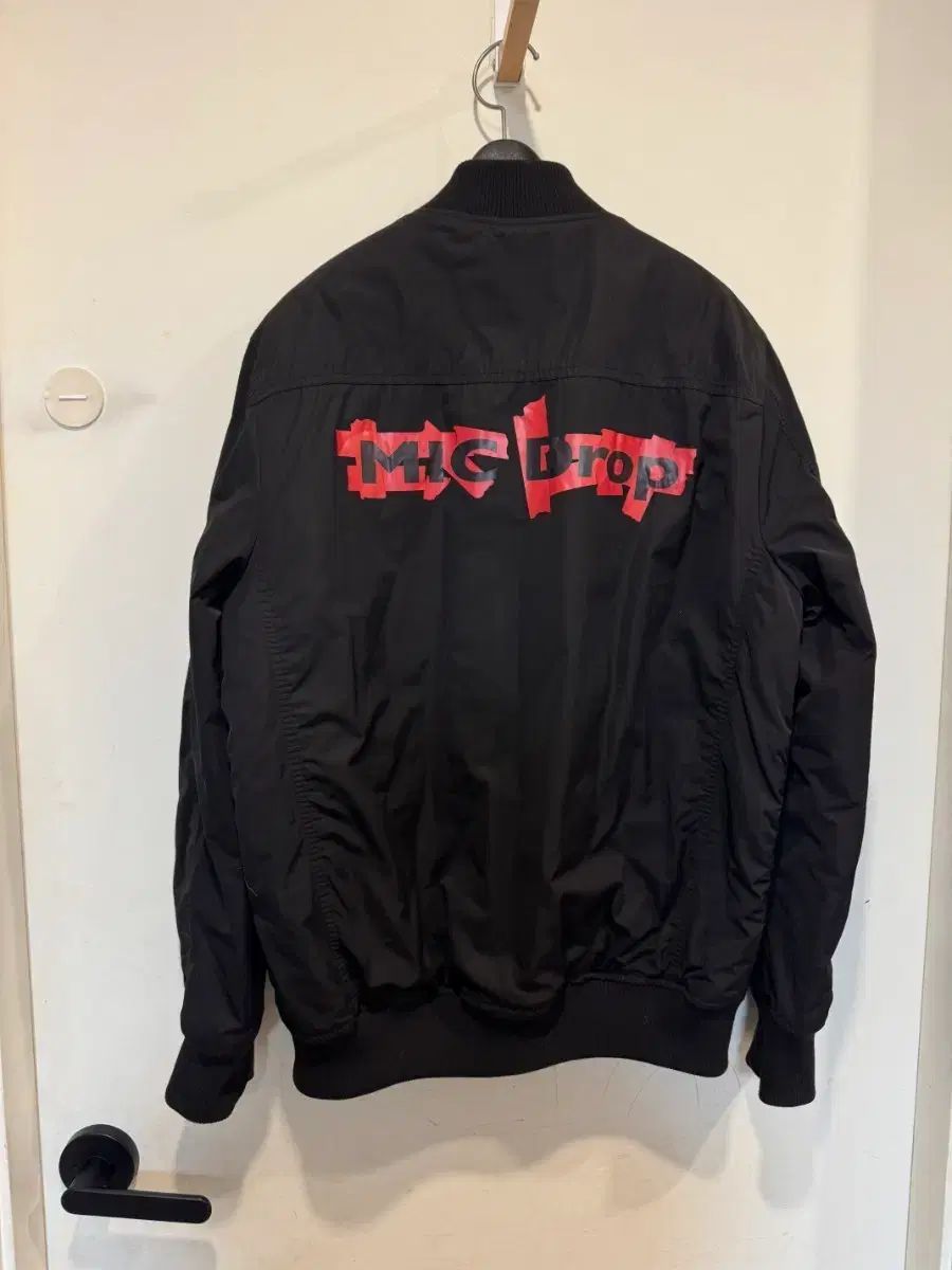 BTS（防弾少年団）MIC Drop ブラック MA-1 ジャケット - メルカリ