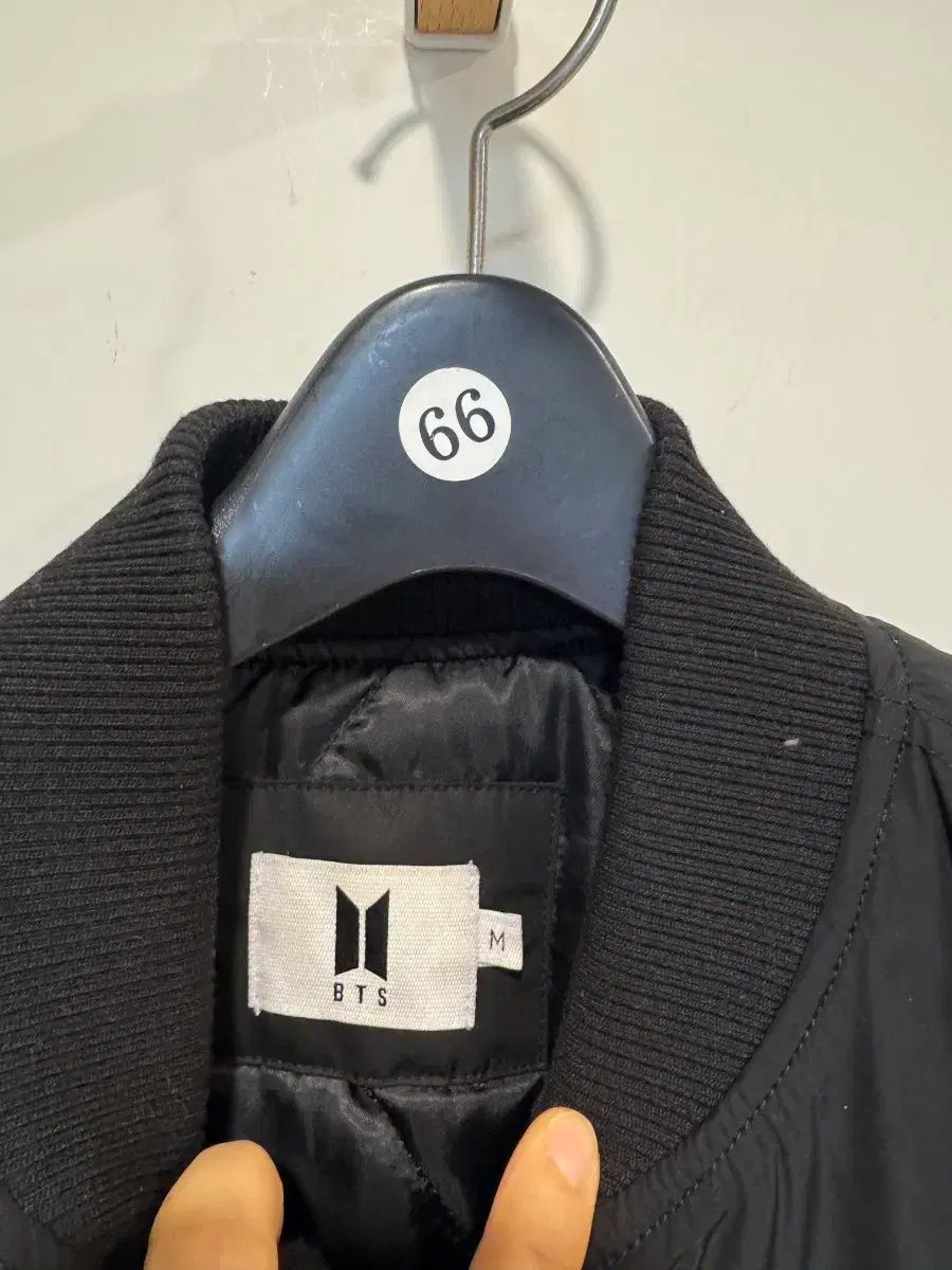 BTS　防弾少年団　POPUP　MICDROP　MA-1ジャンパー BTS mic drop MA-1