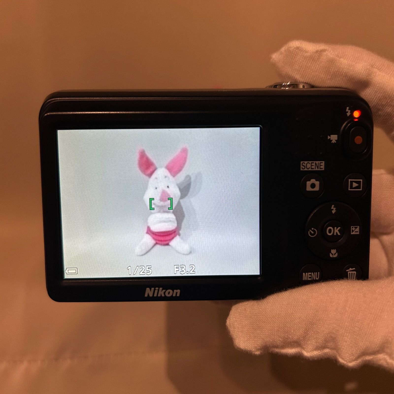 ✨大人気✨】Nikon COOLPIX A10 コンデジ 平成レトロ シルバー - メルカリ