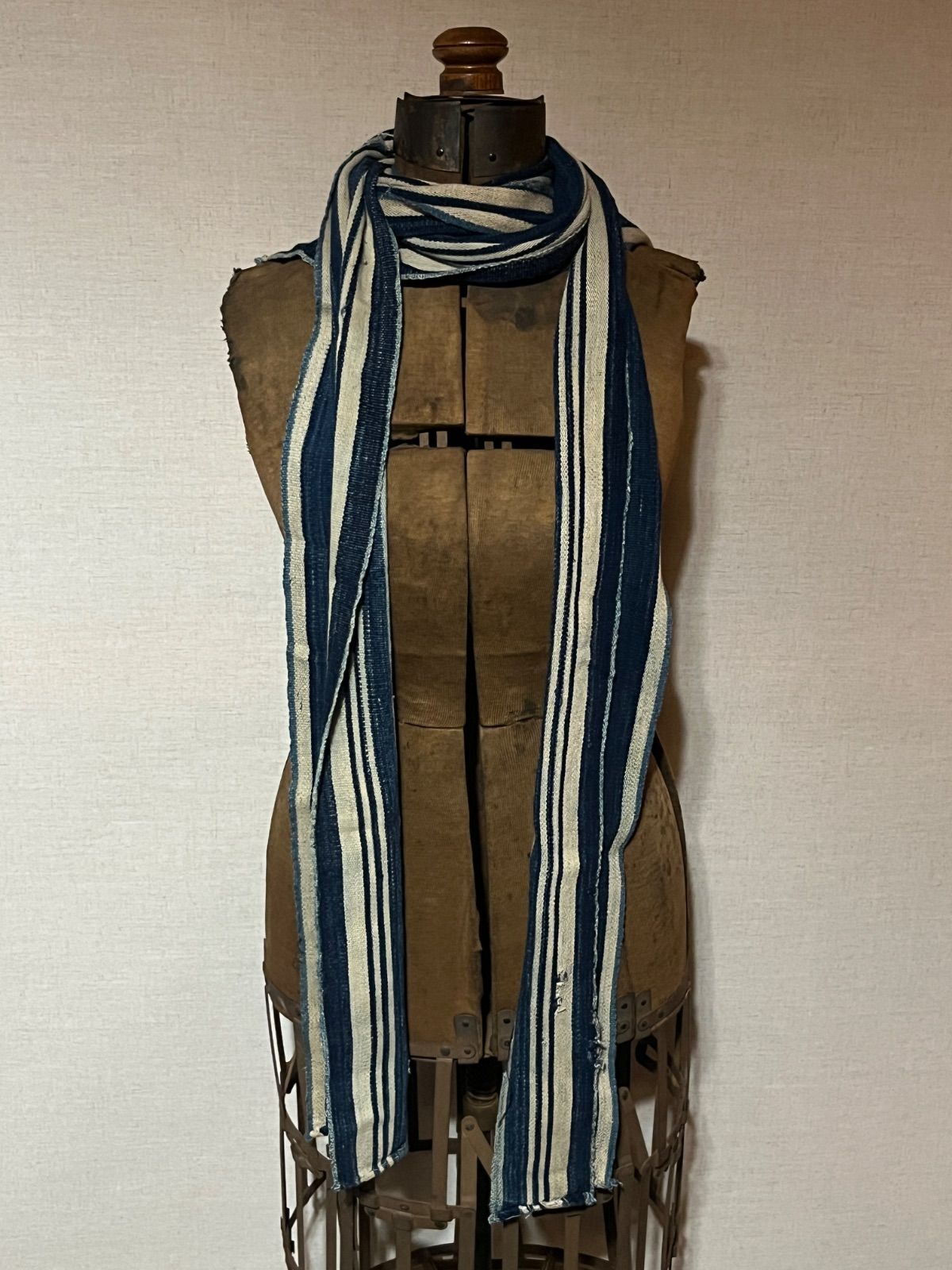 ストール ビンテージ ヴィンテージ 同柄 レア ジョニーデップ ジョニーデップ 愛用 ヴィンテージ ストール スカーフ - メルカリ