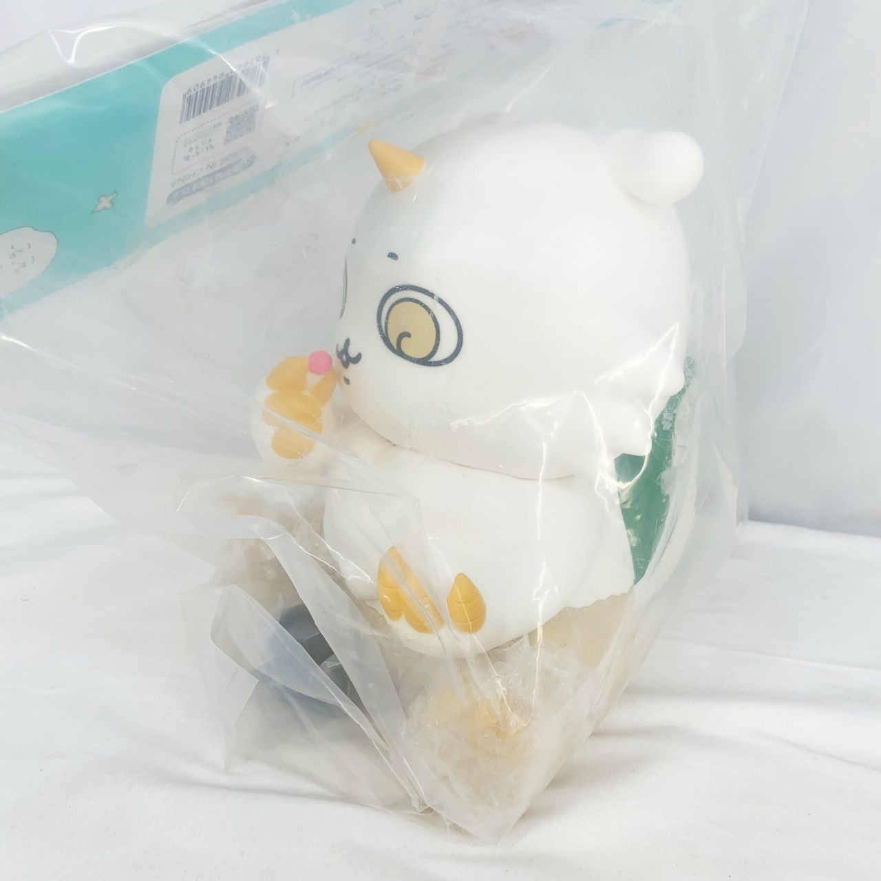 ちいかわ あのこのおっきいソフビフィギュア