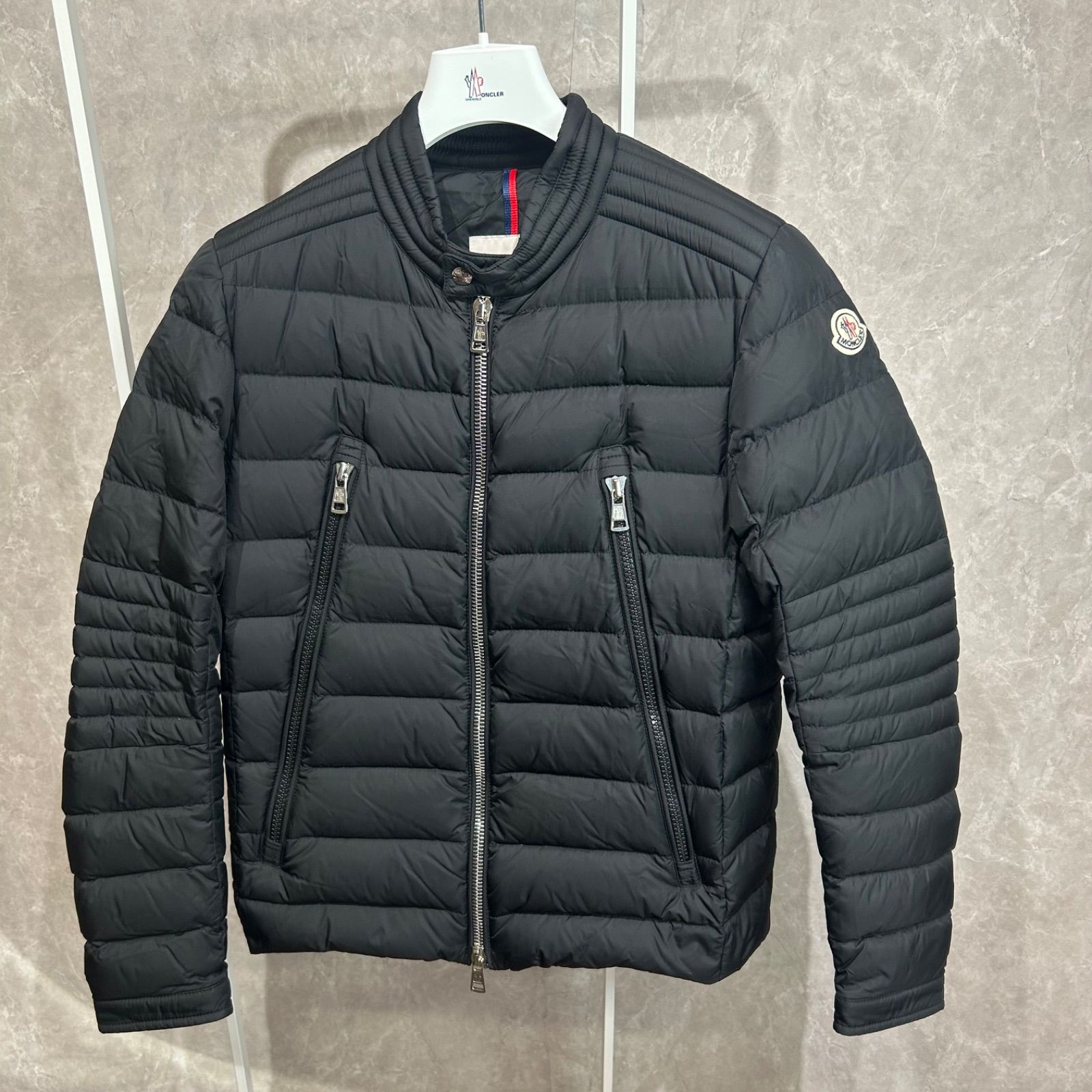 美品】 MONCLER モンクレール ライダース ダウンジャケット ブラック