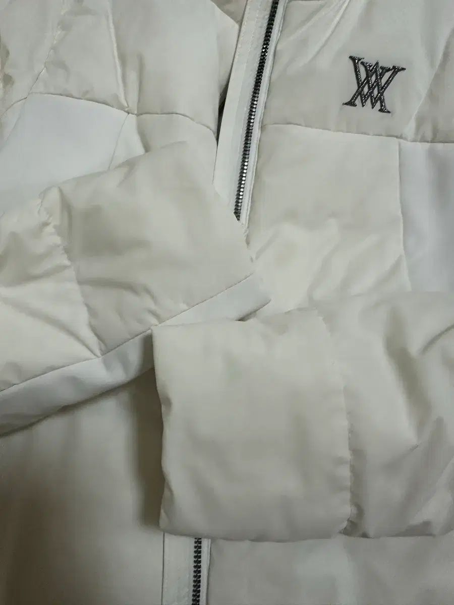 ANEW GOLF(アニューゴルフ) レディース 白 ダウンジャケット S - メルカリ