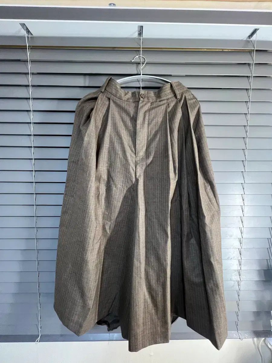 HEAD MAYNER ブラウン ストライプ パンツ