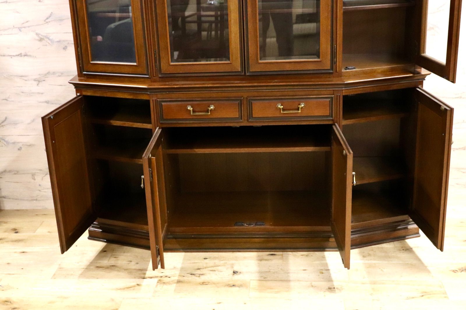 【マルニ】地中海ロイヤル　カップボード　飾り棚　リビングボード 食器棚 マルニ】地中海ロイヤル カップボード 飾り棚 リビングボード 食器棚