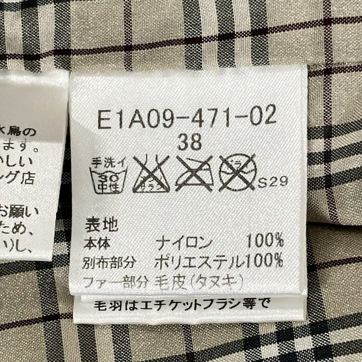 美品 バーバリーブルーレーベル ポンチョ ウールコート タヌキファー 毛皮 38 バーバリーブルーレーベルポンチョコート