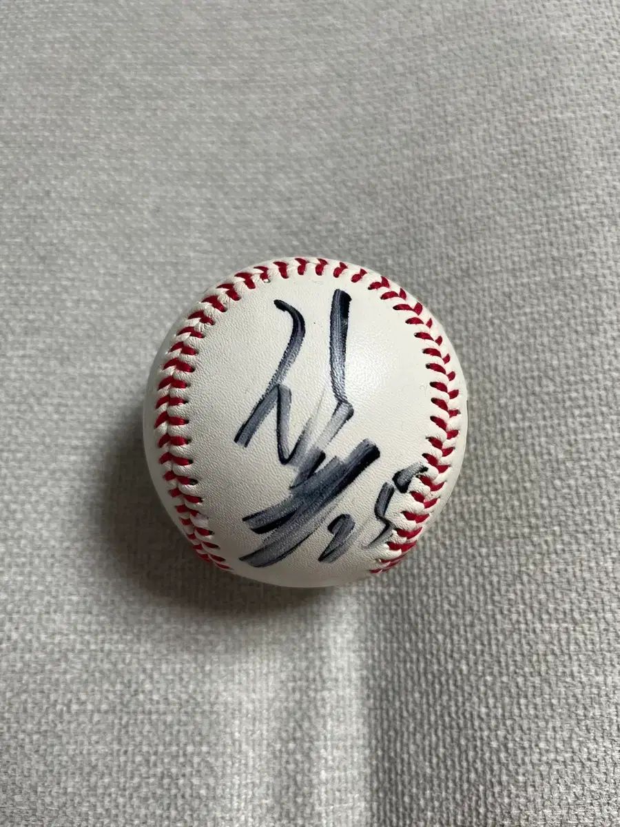 アライタカヒロ 2012年 阪神 ハン(HAN) CHUCK（チャック） サイン入り