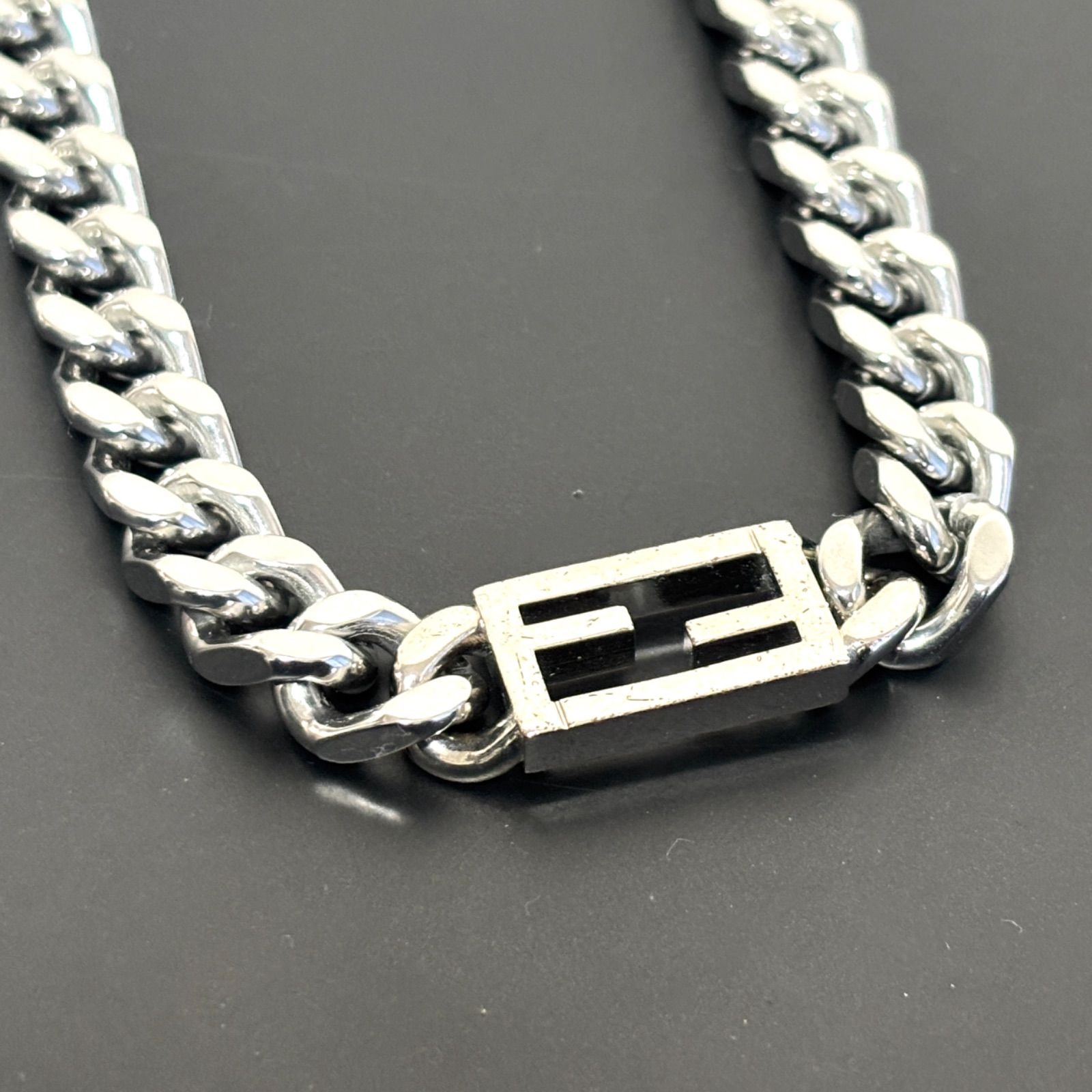 現行品　美品✨　フェンディ　バゲット　ネックレス　チェーン　FFロゴ　喜平 FENDI フェンディ/バゲットネックレス ロゴ メンズ (FENDI/ネックレス