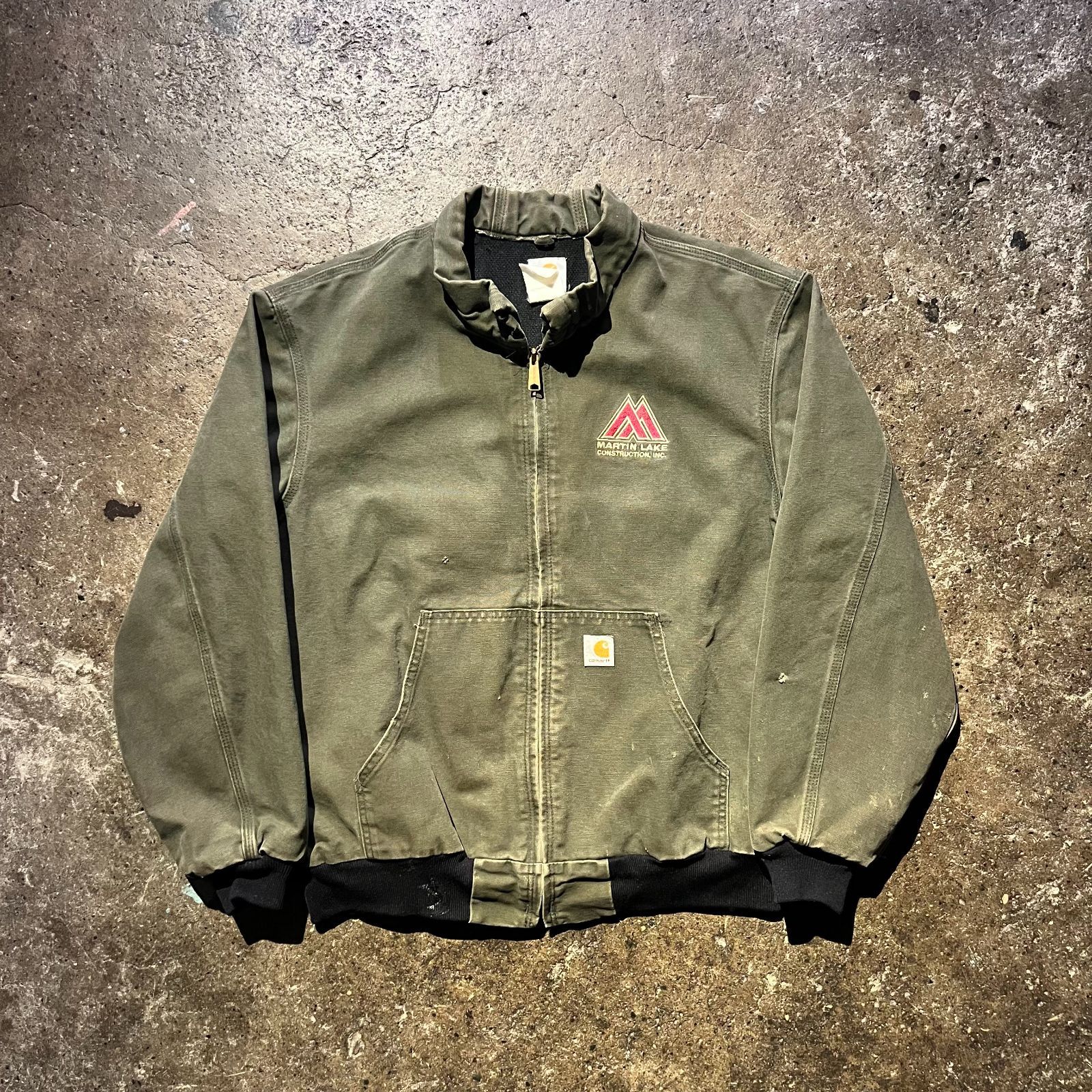 3251　Carhartt　カーハート　リメイク　再構築　アクティブ　ジャケット Carhartt Duck Active Jacket- リメイク – HARAJUKU GARAGE 原宿自動車