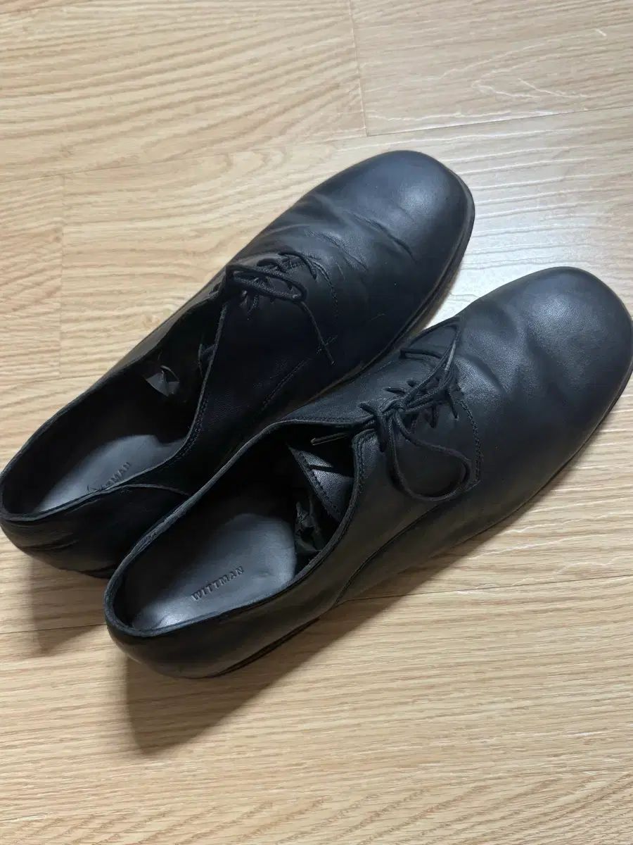 ウィットマン crease derby